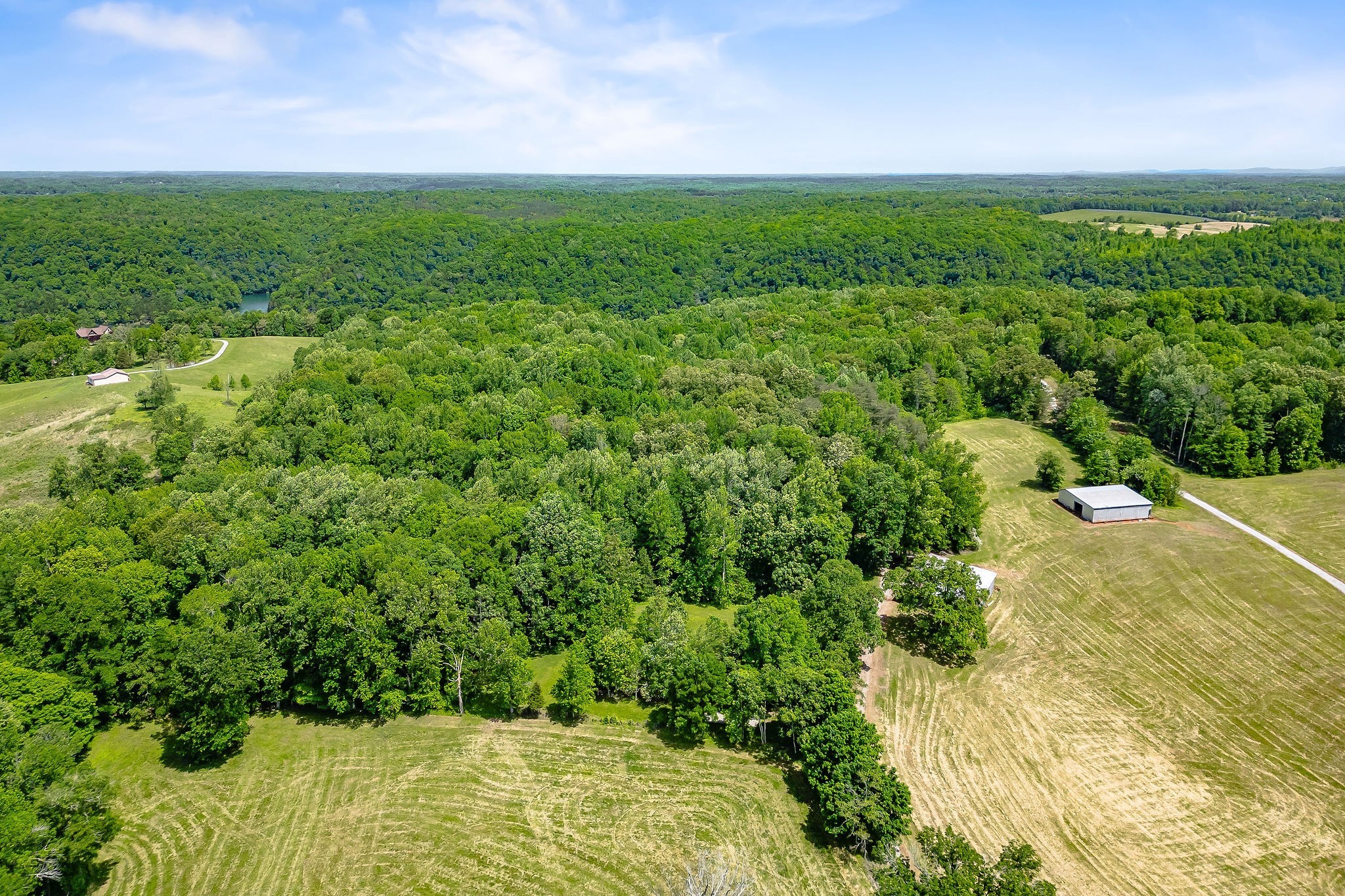 7l Potts Camp Rd Property Photo 4