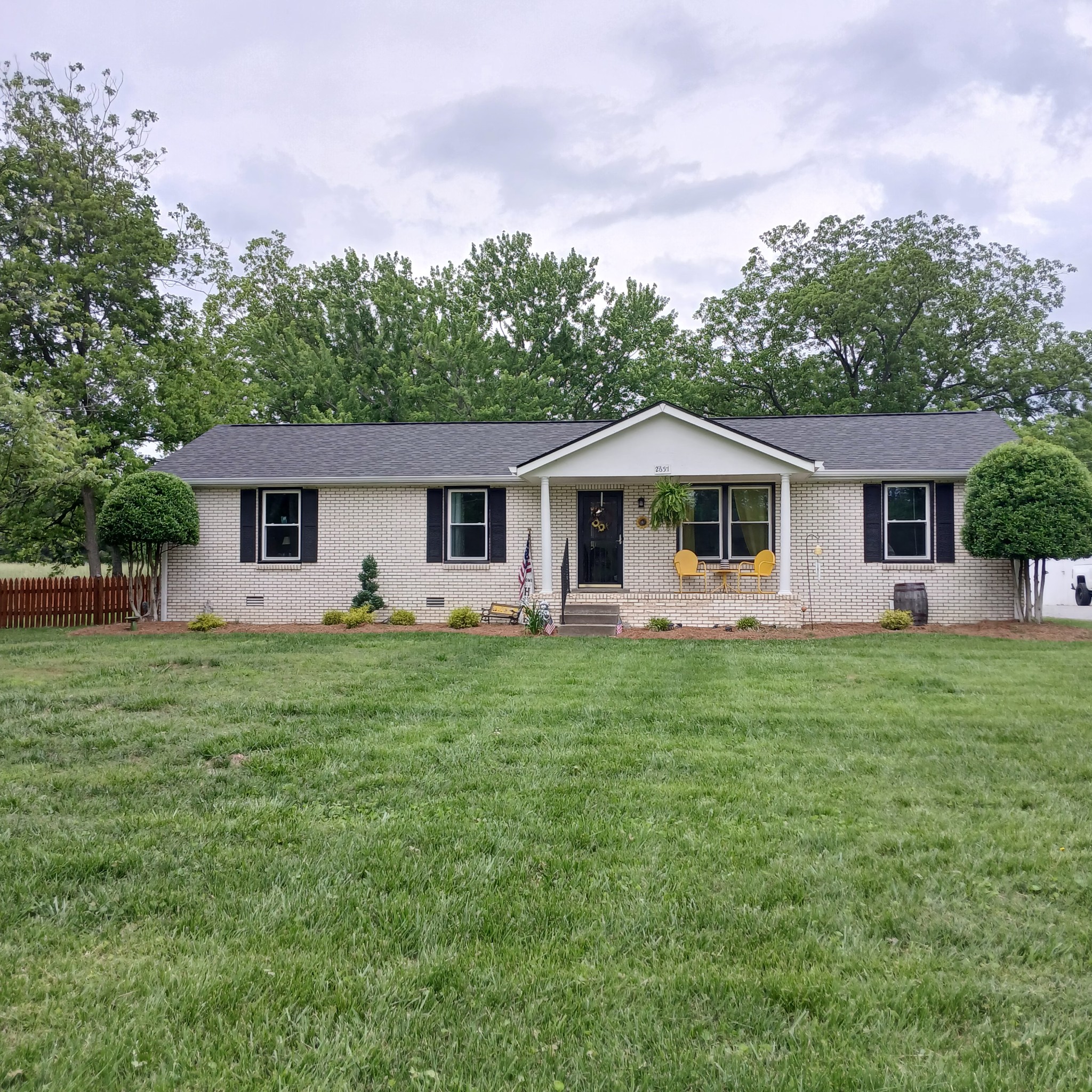 2651 Old Greenbrier Pike Property Photo 1