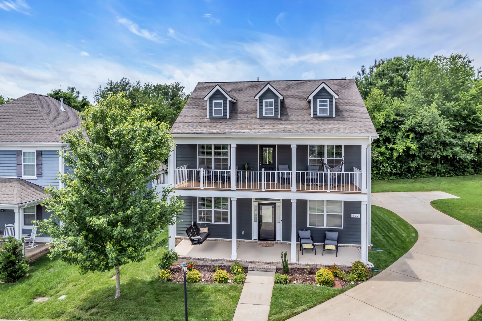 160 Majestic Ln Property Photo