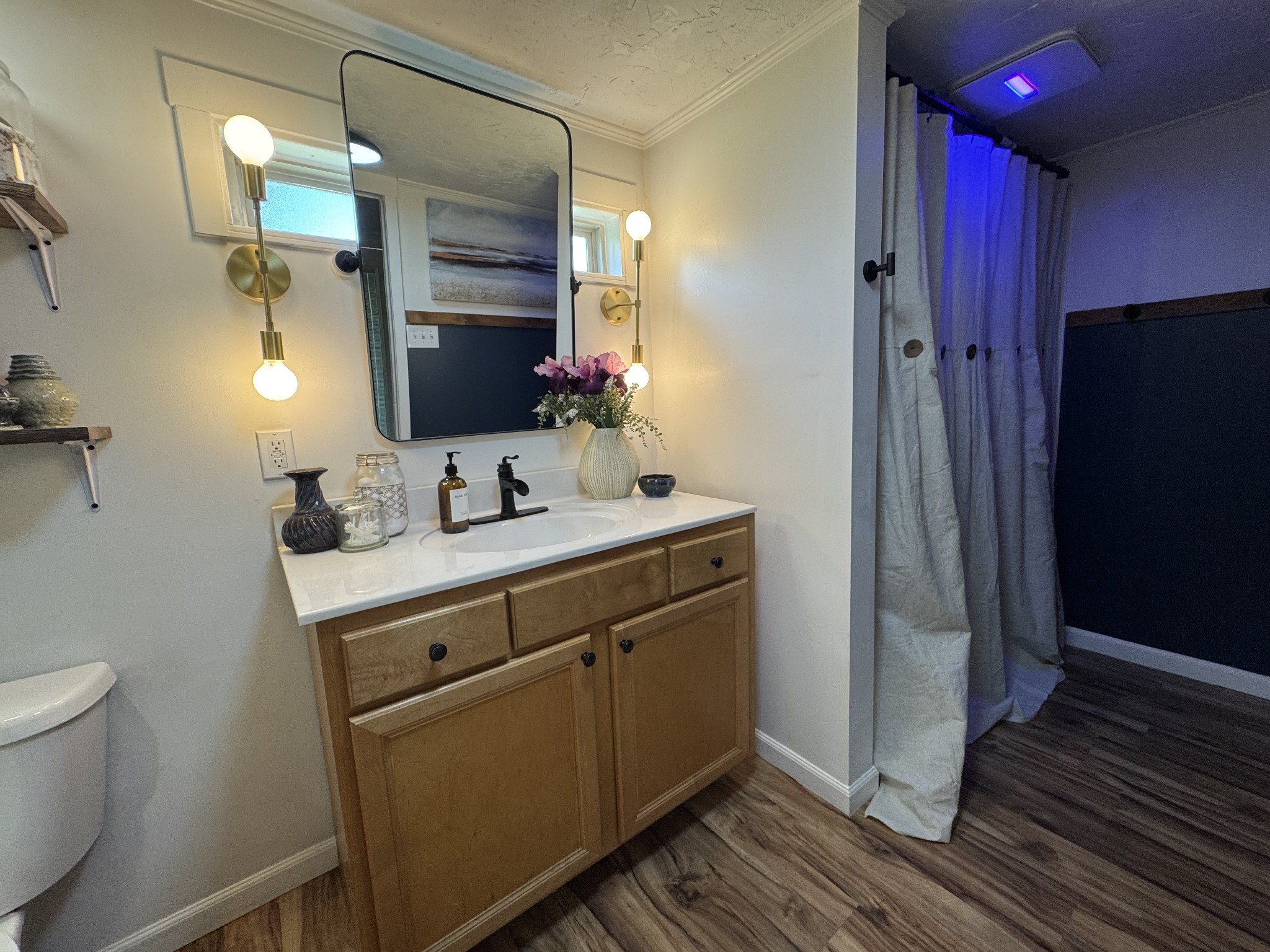 351 River Dr Property Photo 13