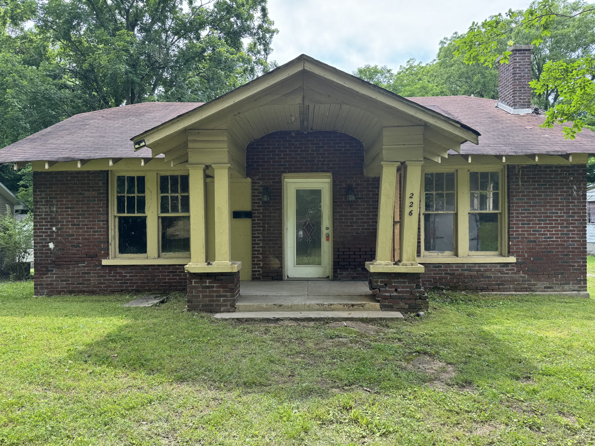 226 Highland St Property Photo 1