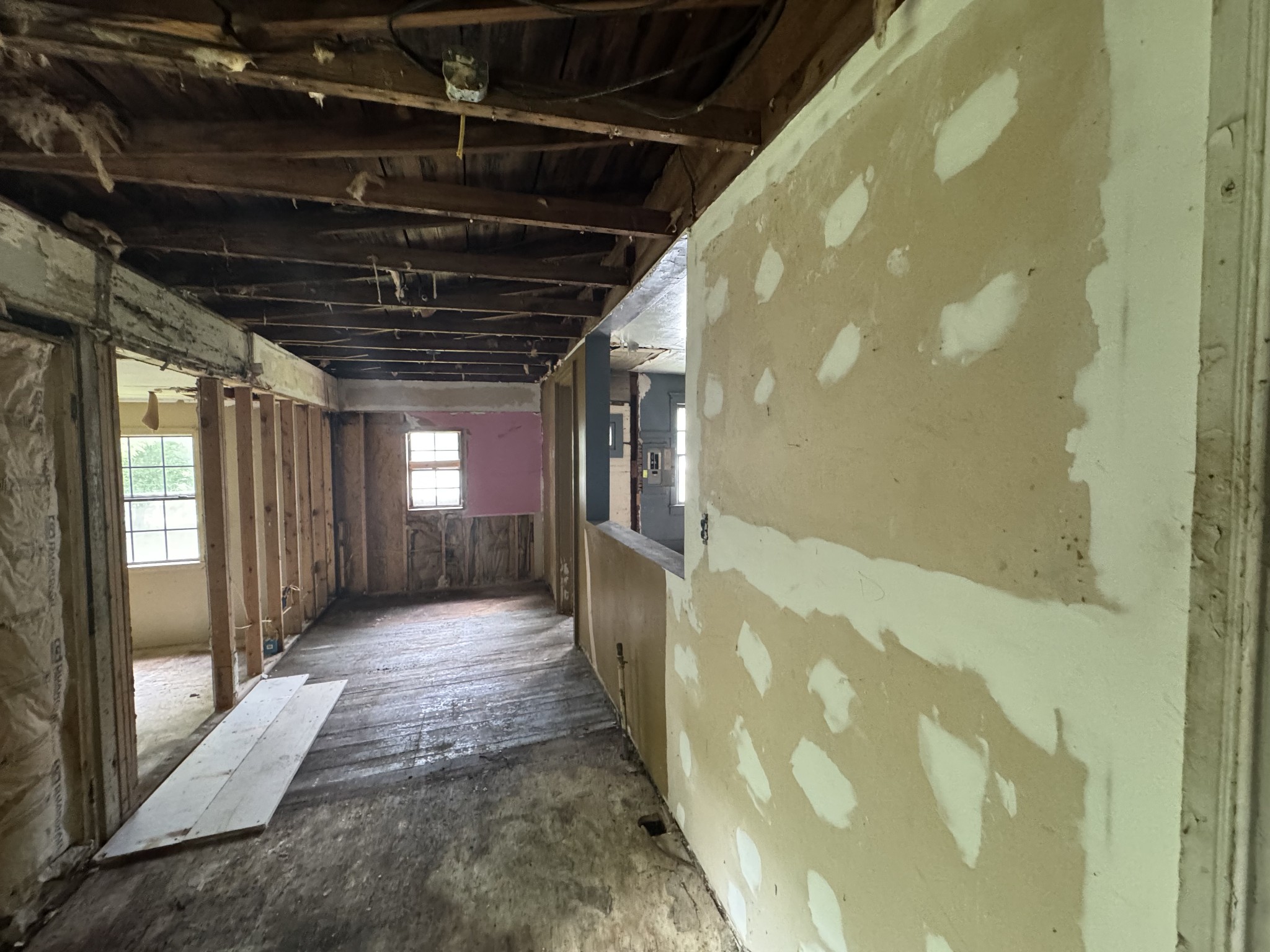 226 Highland St Property Photo 8