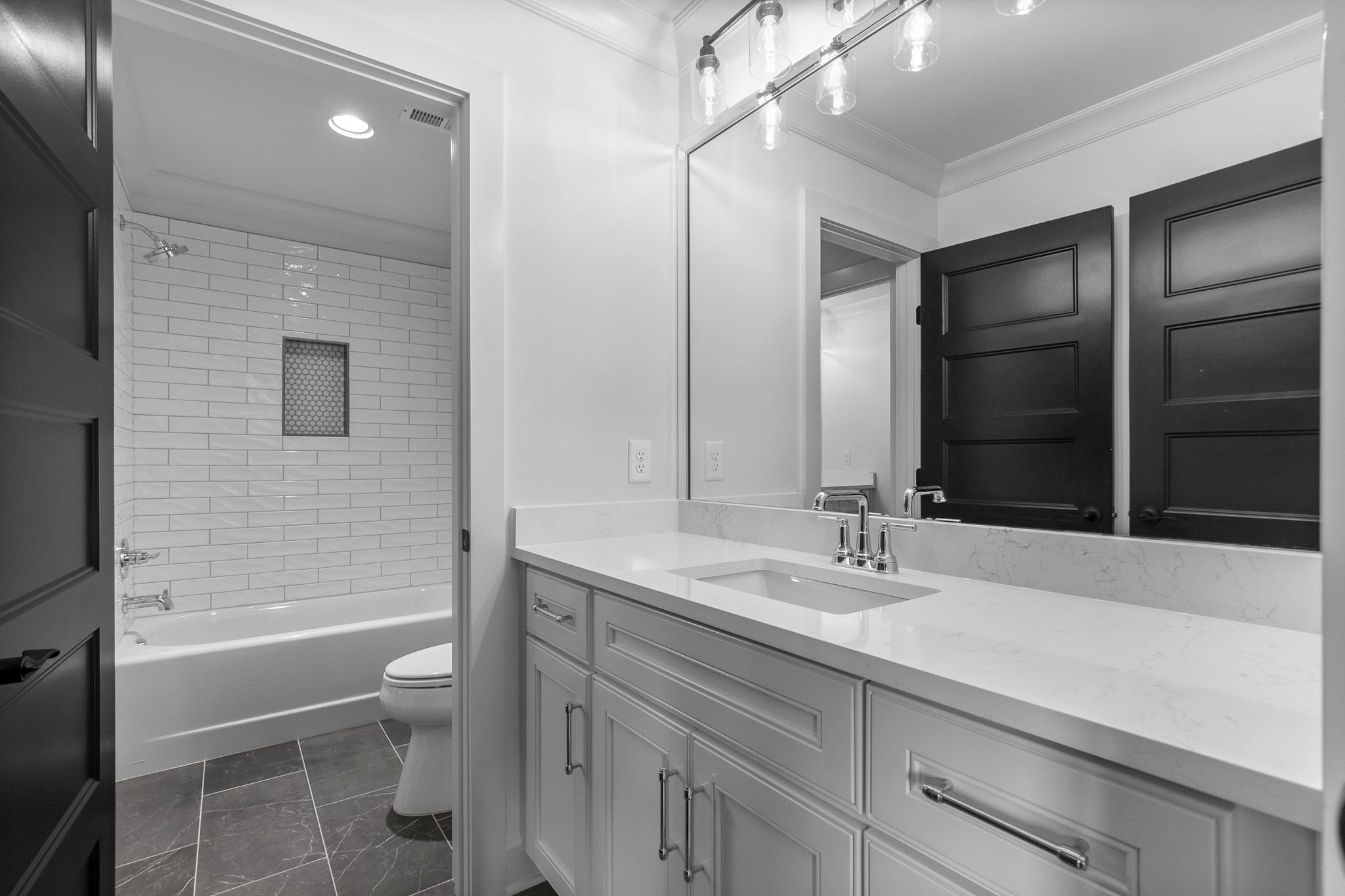 848 Brook Trl Property Photo 34