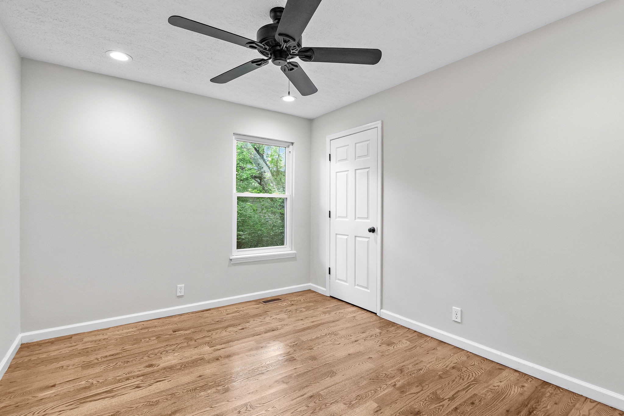 128 Mcarthur Dr Property Photo 20