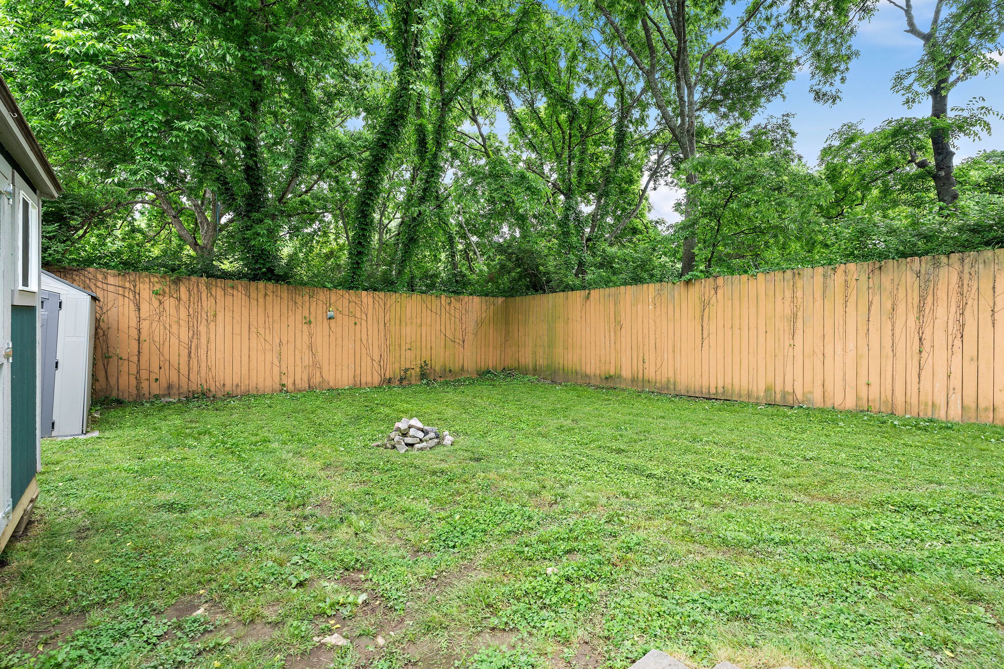 128 Mcarthur Dr Property Photo 24