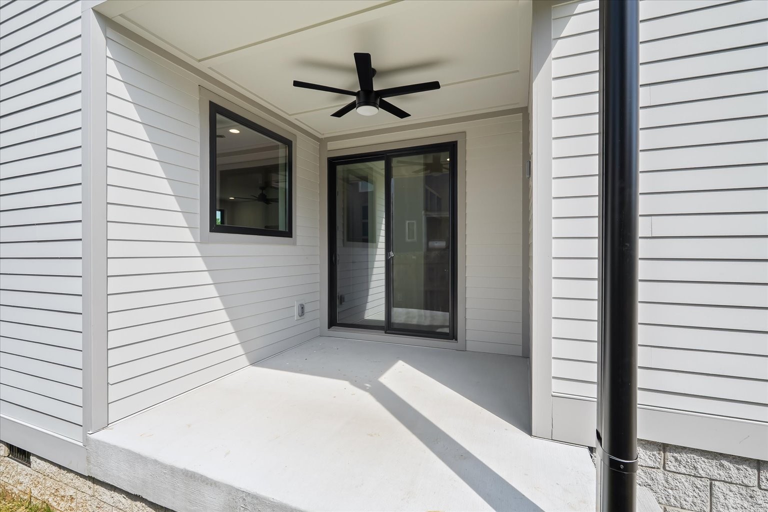 2010a 9th Ave, N Property Photo 18