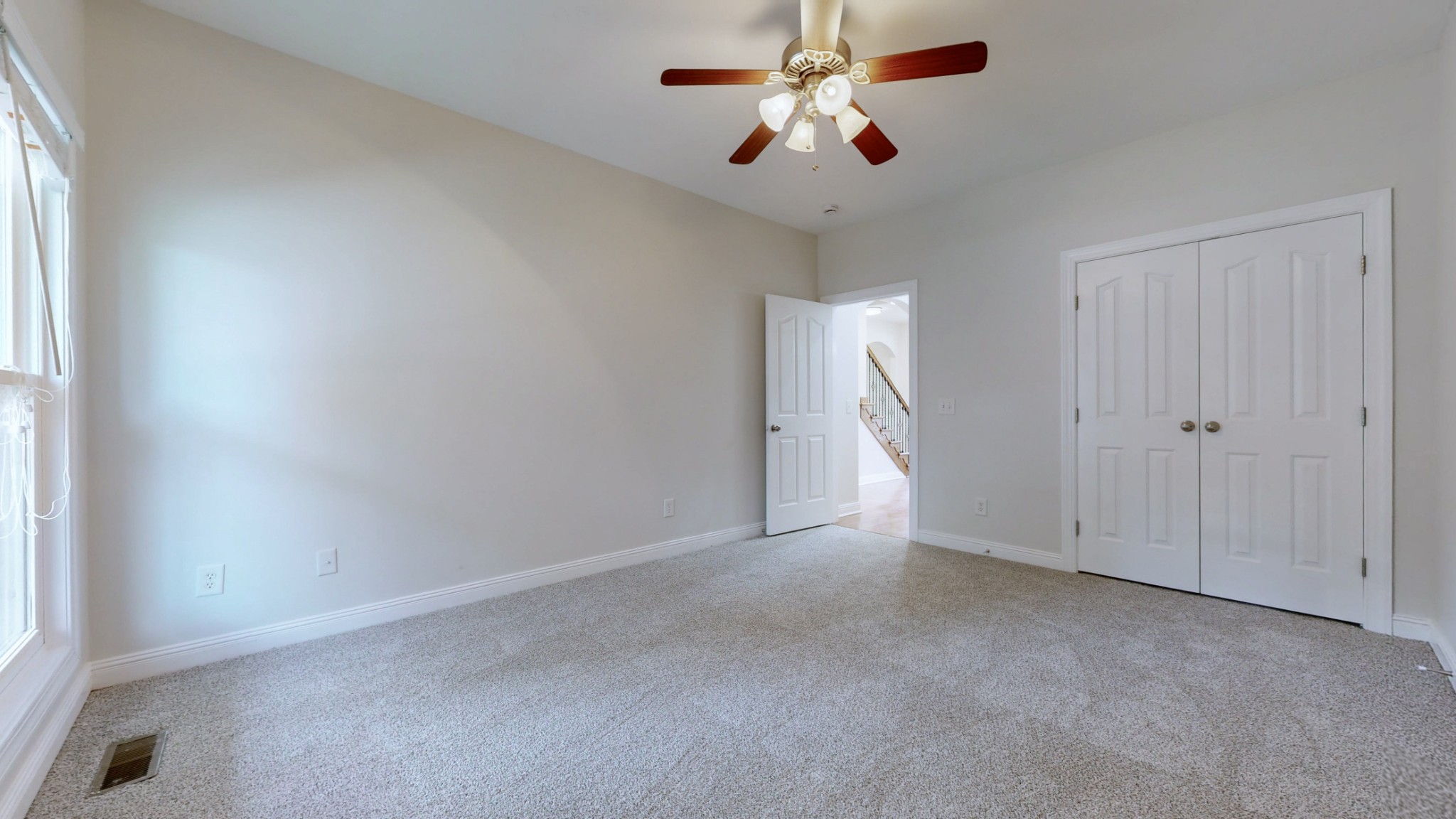 4050 Oak Pointe Dr Property Photo 26