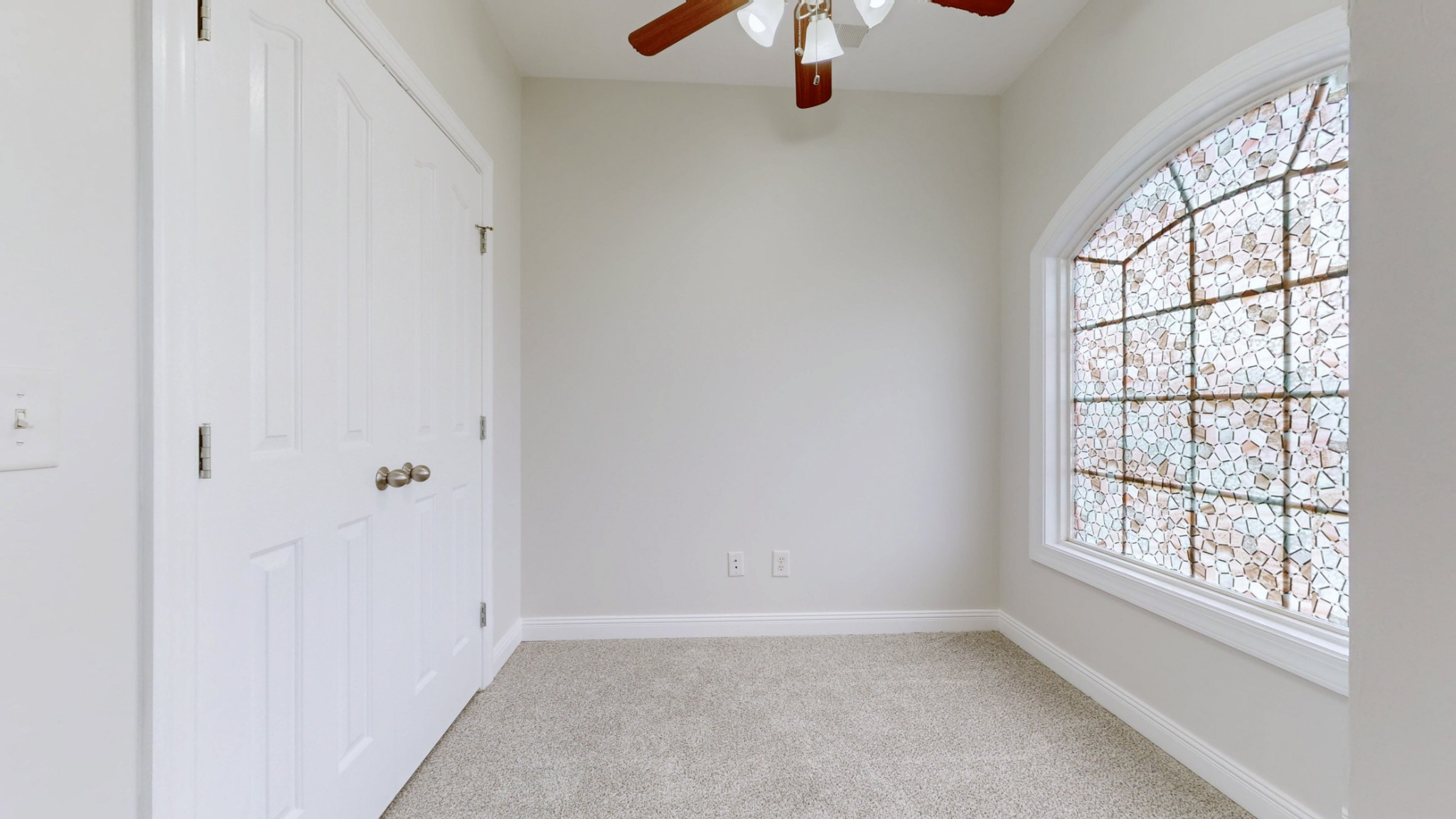 4050 Oak Pointe Dr Property Photo 30