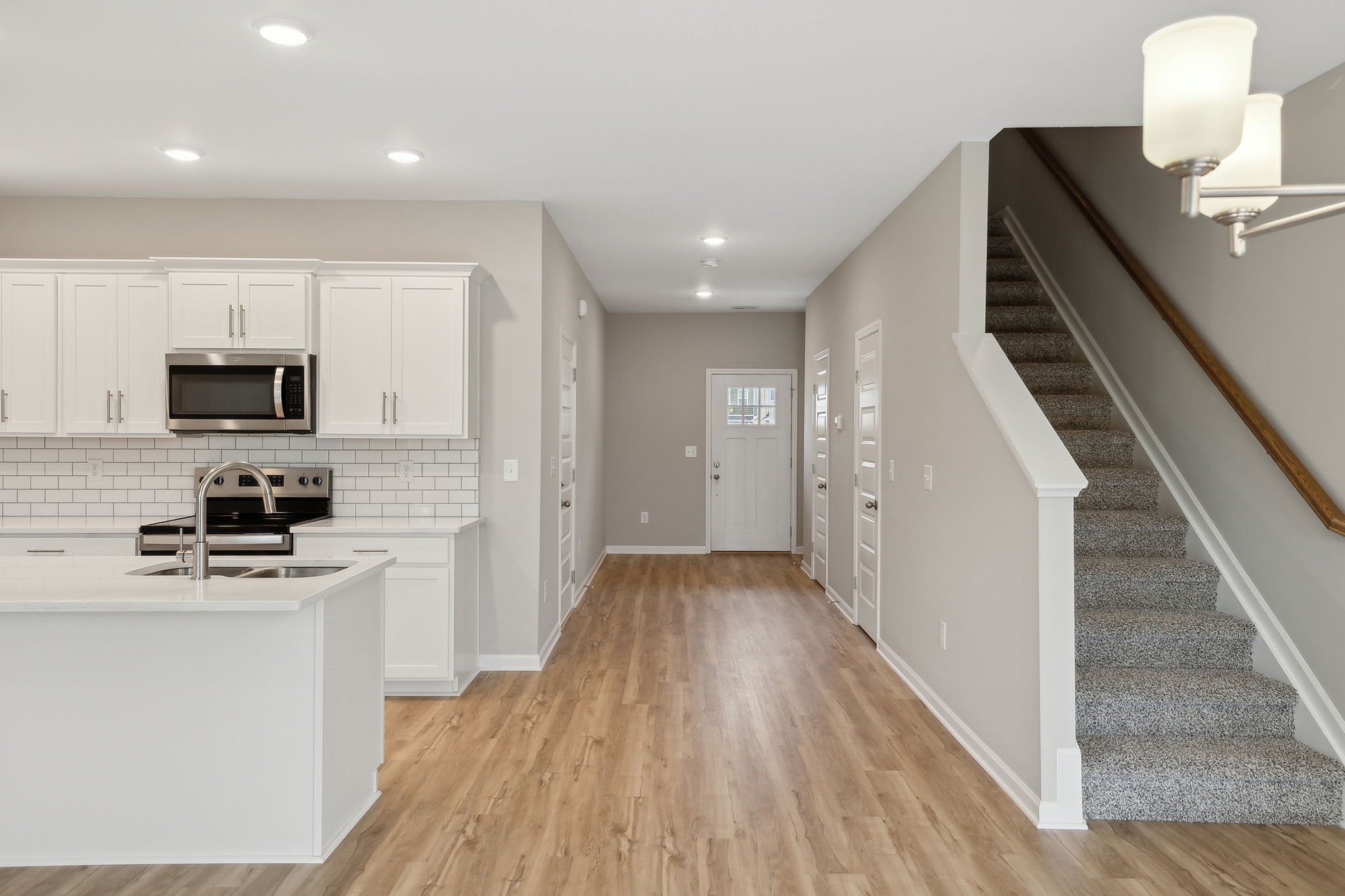 327 Carver Connection Property Photo 4