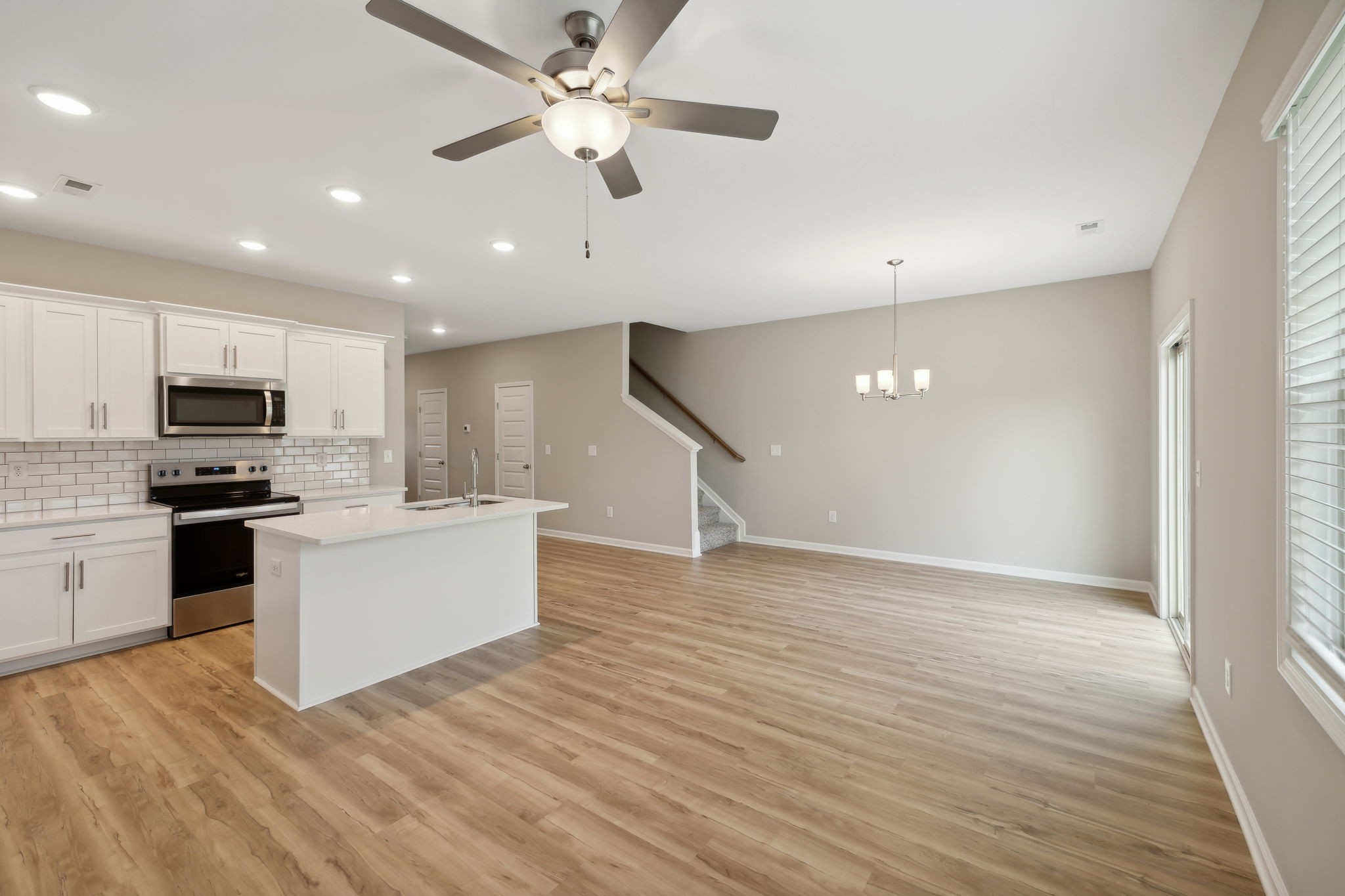 327 Carver Connection Property Photo 7
