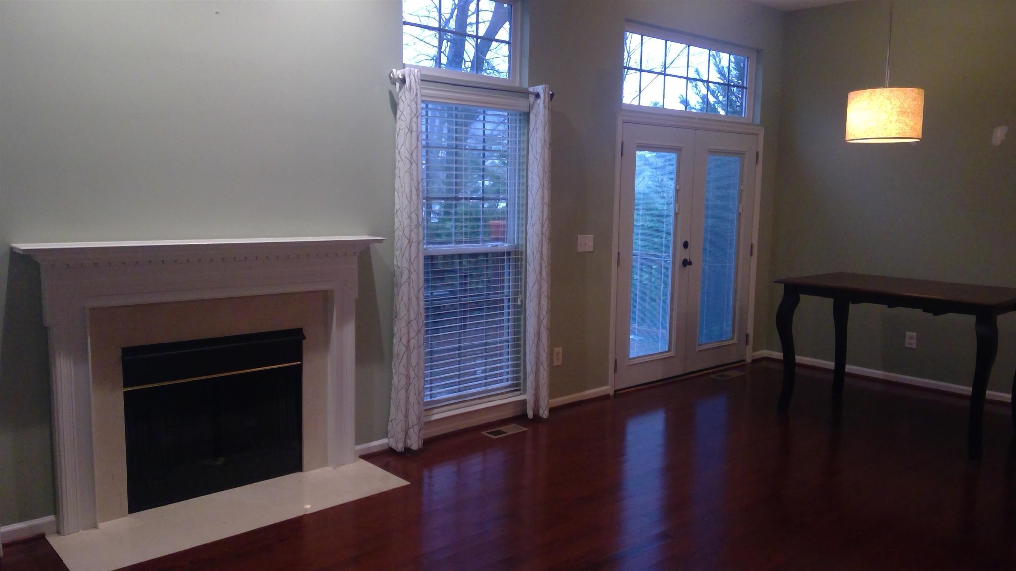 305 Sweetwater Ct Property Photo 11