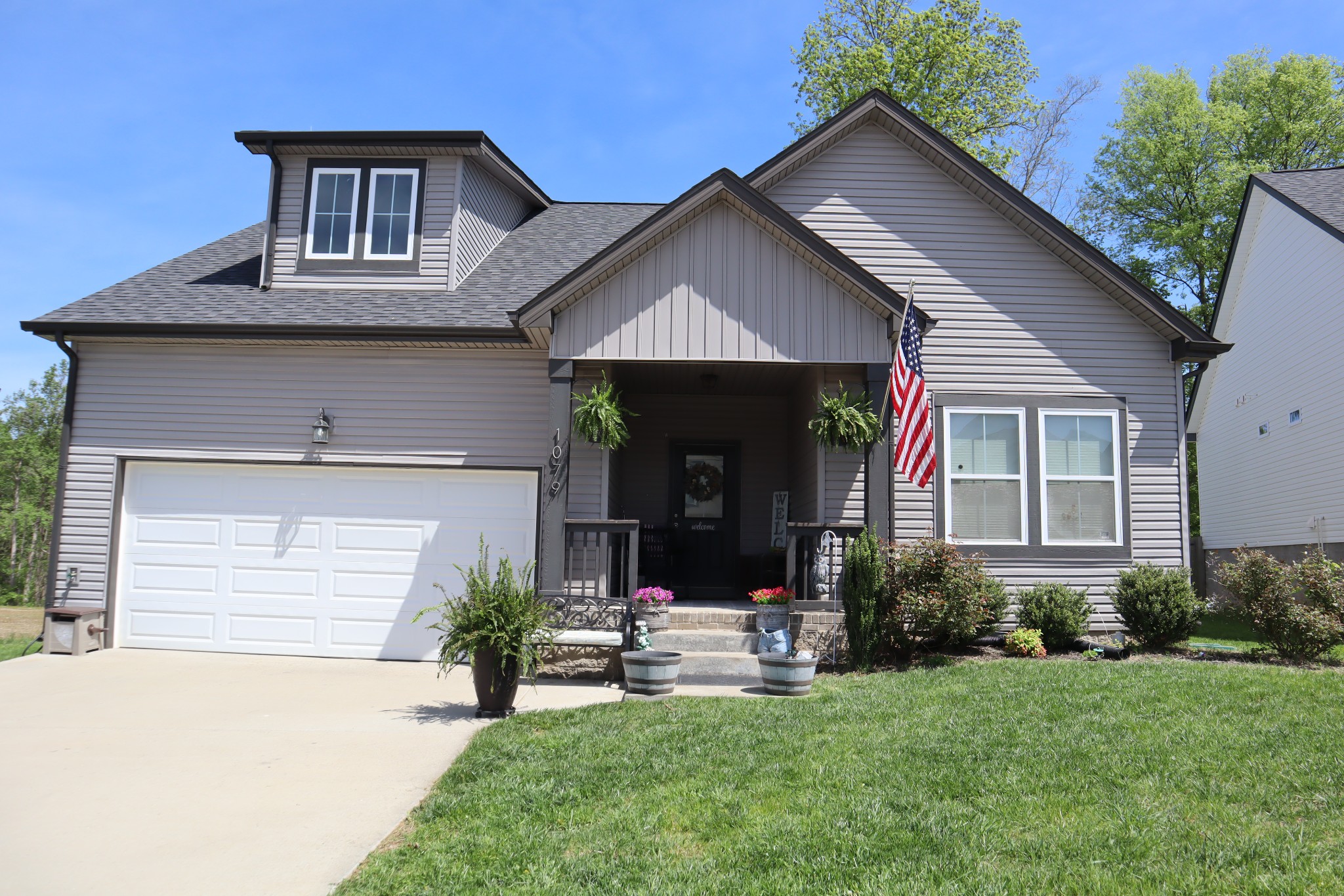1079 Eagles View Dr Property Photo 2