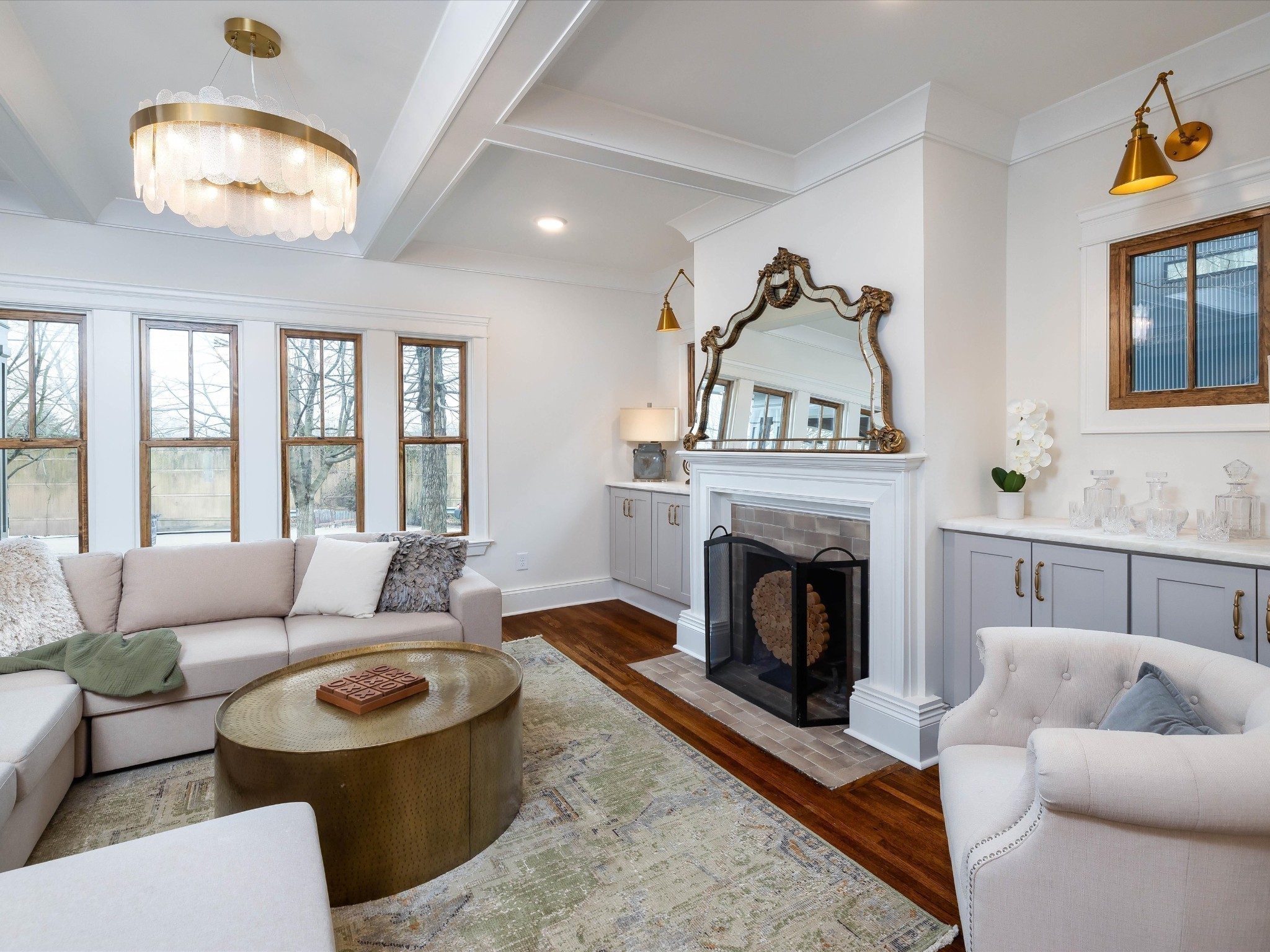 208 Fairfax Ave Property Photo
