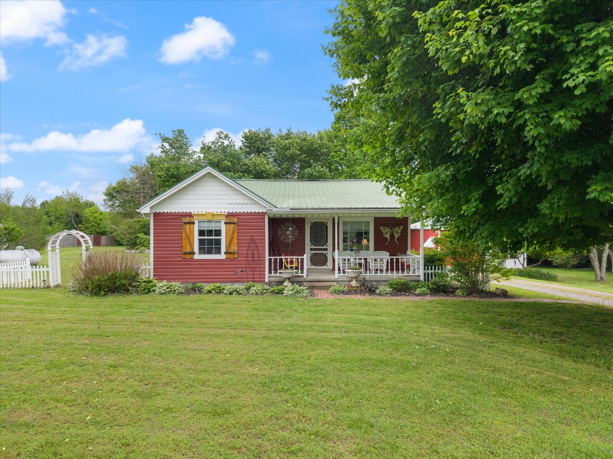 126 Blackey Bandy Rd Property Photo