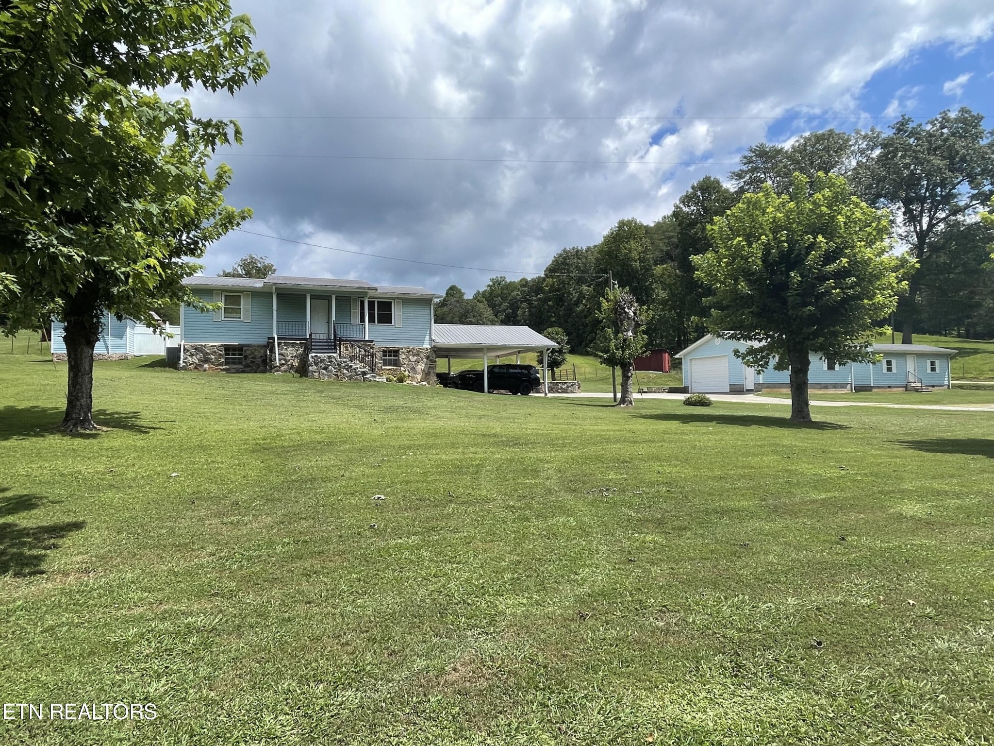 535 Belcher Gap Rd Property Photo 1