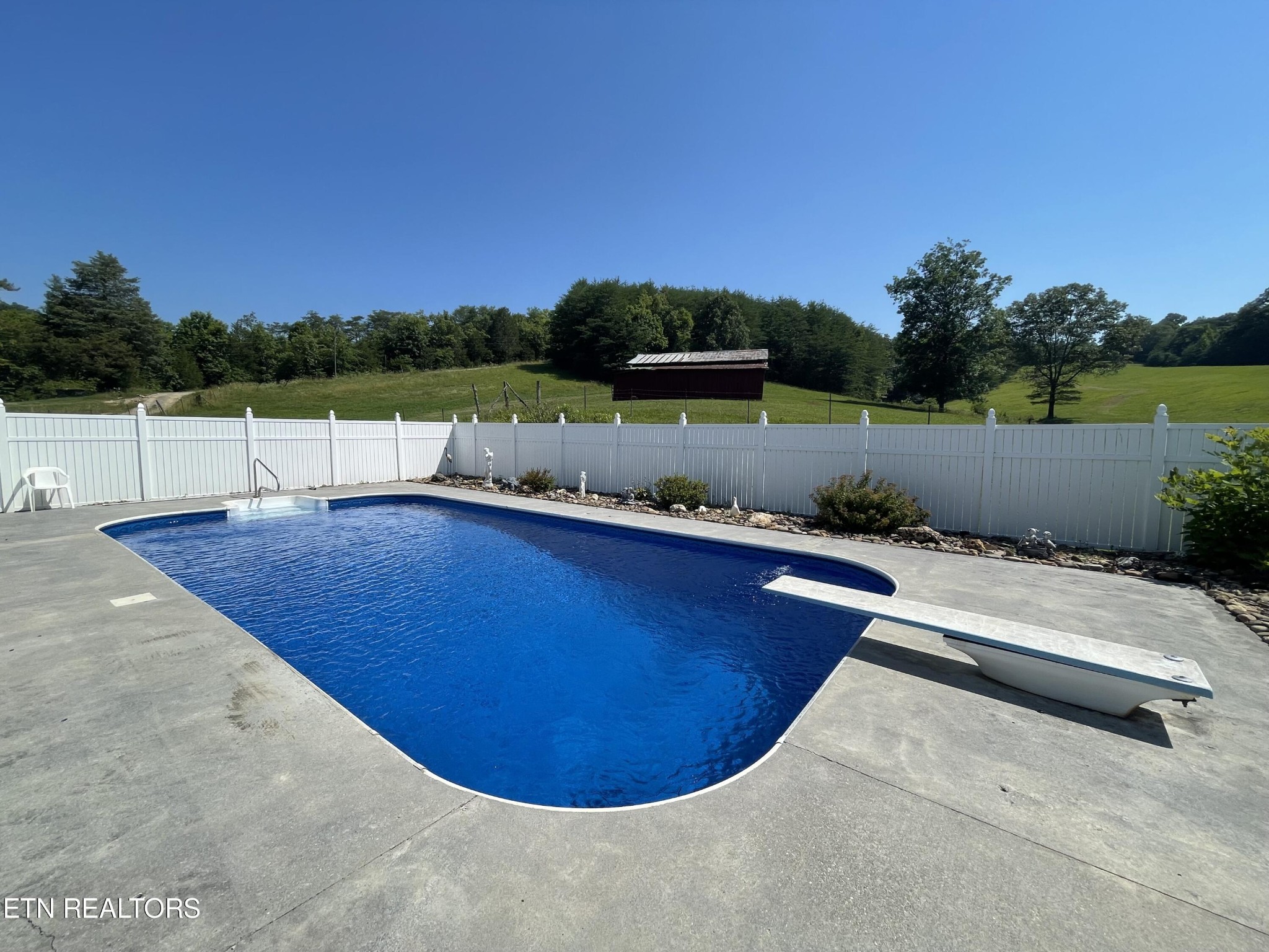 535 Belcher Gap Rd Property Photo 7