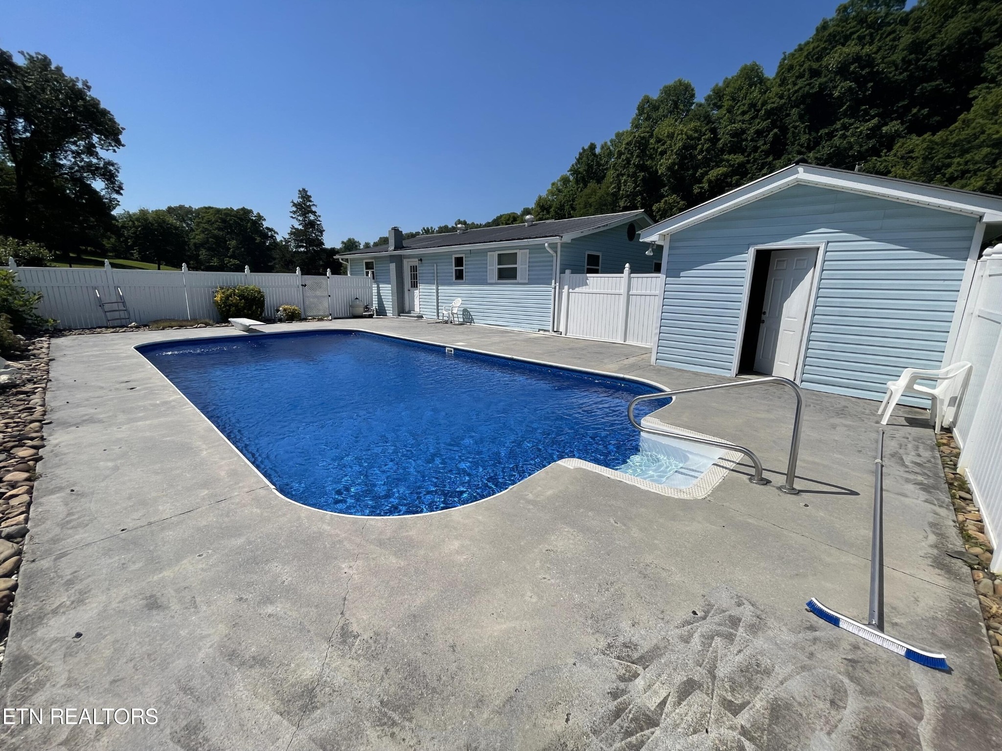 535 Belcher Gap Rd Property Photo 8