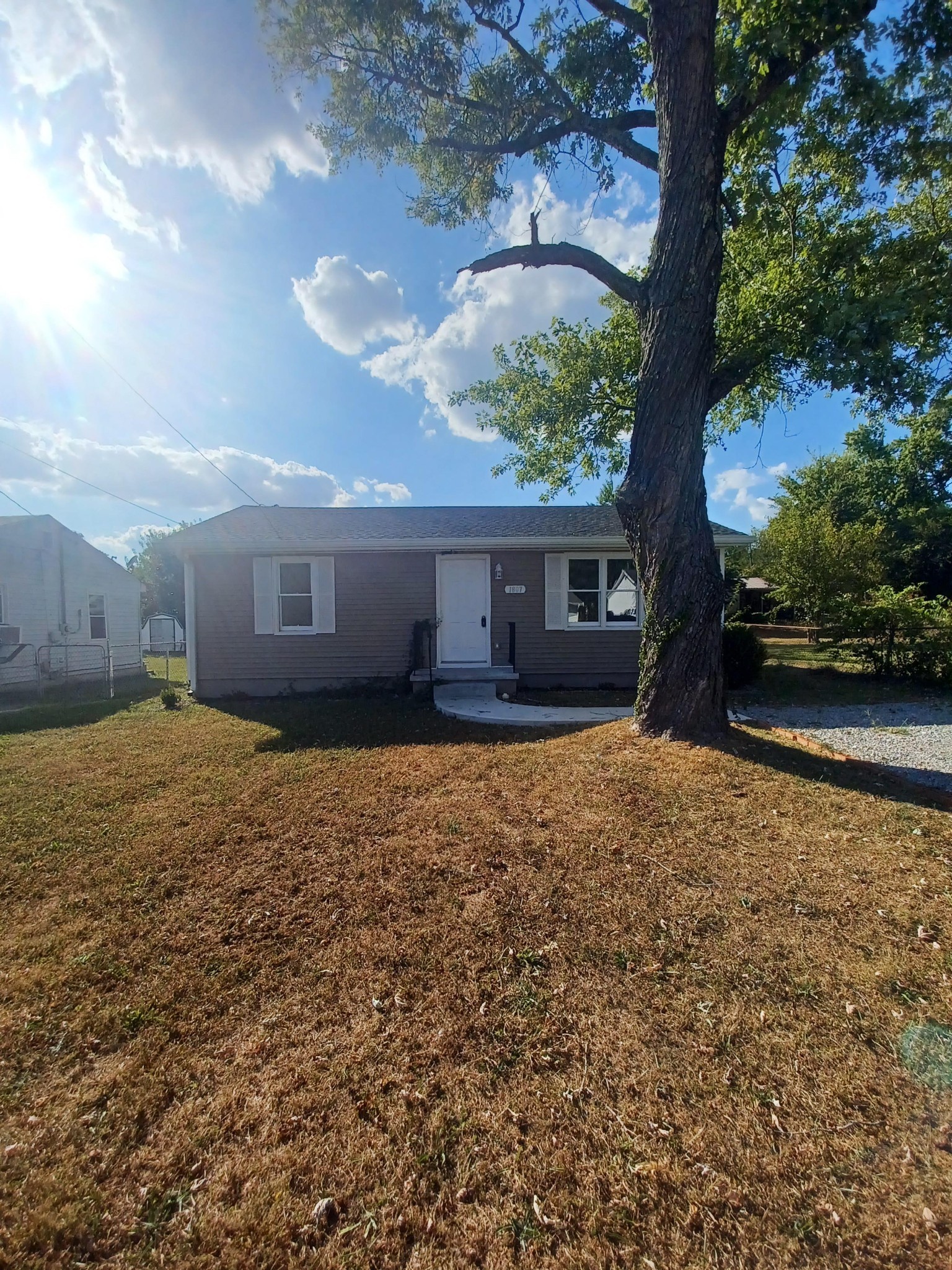 1807 Mchenry Dr Property Photo