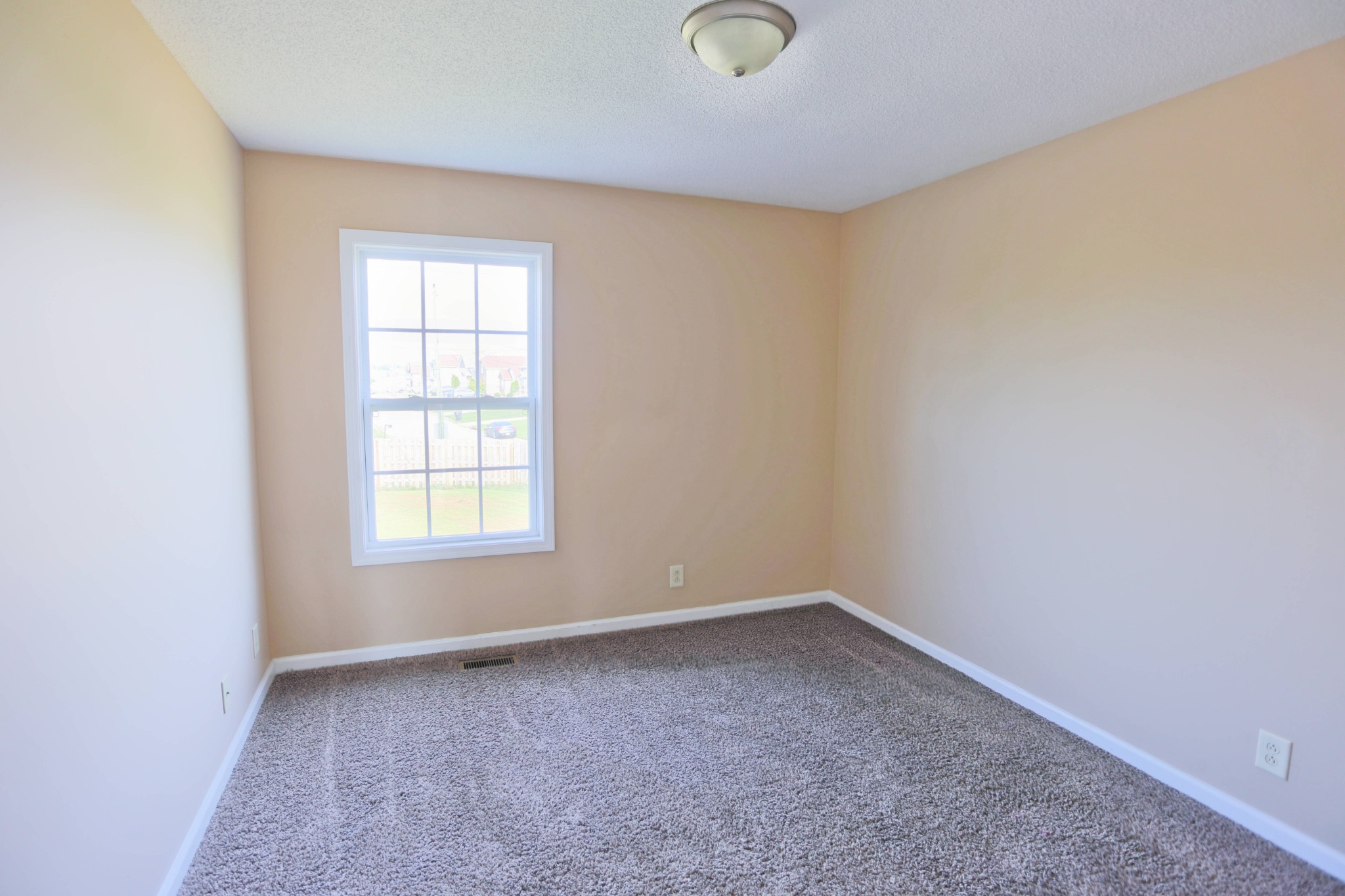 3420 Bradfield Dr Property Photo 16