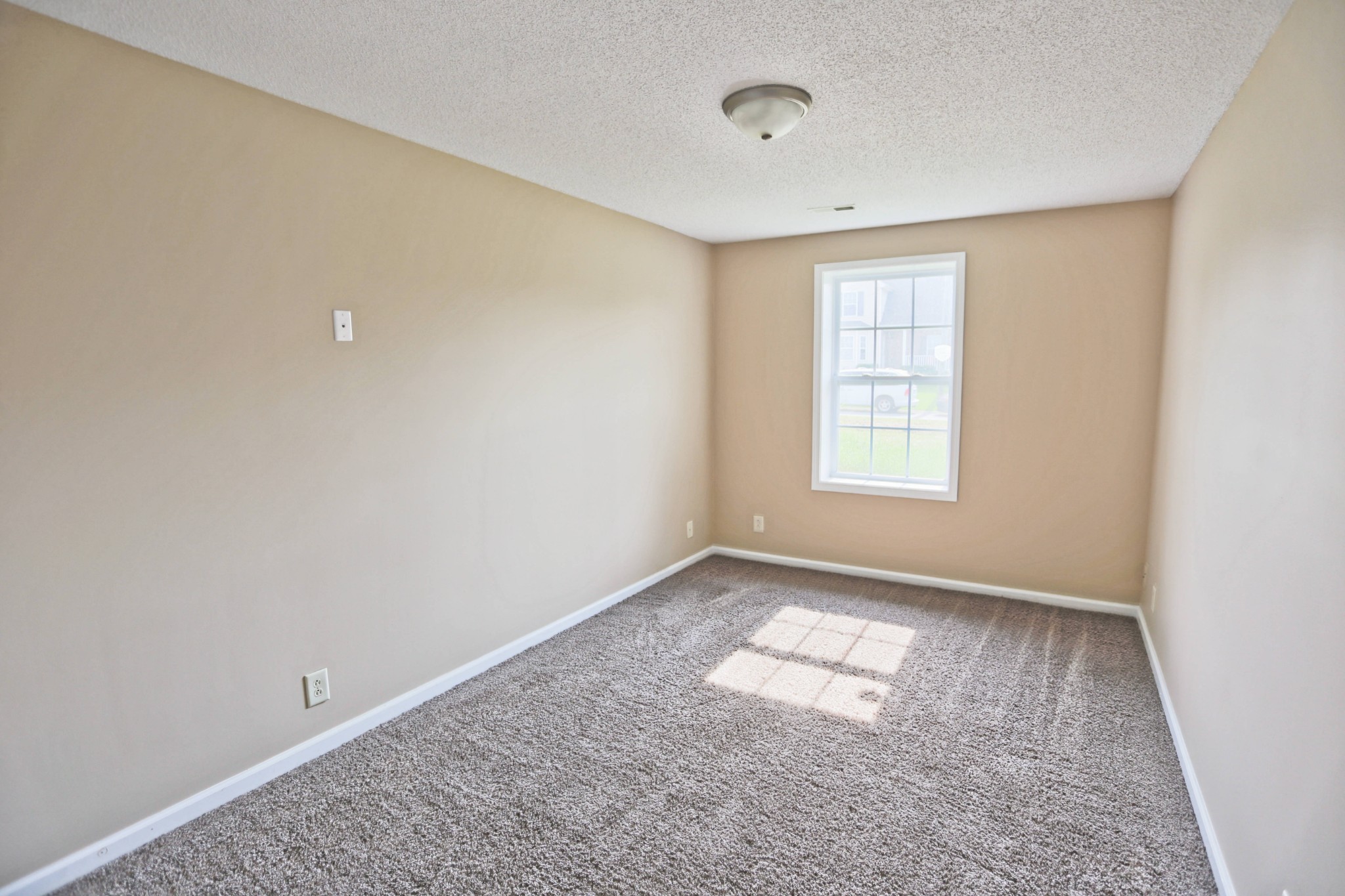 3420 Bradfield Dr Property Photo 18