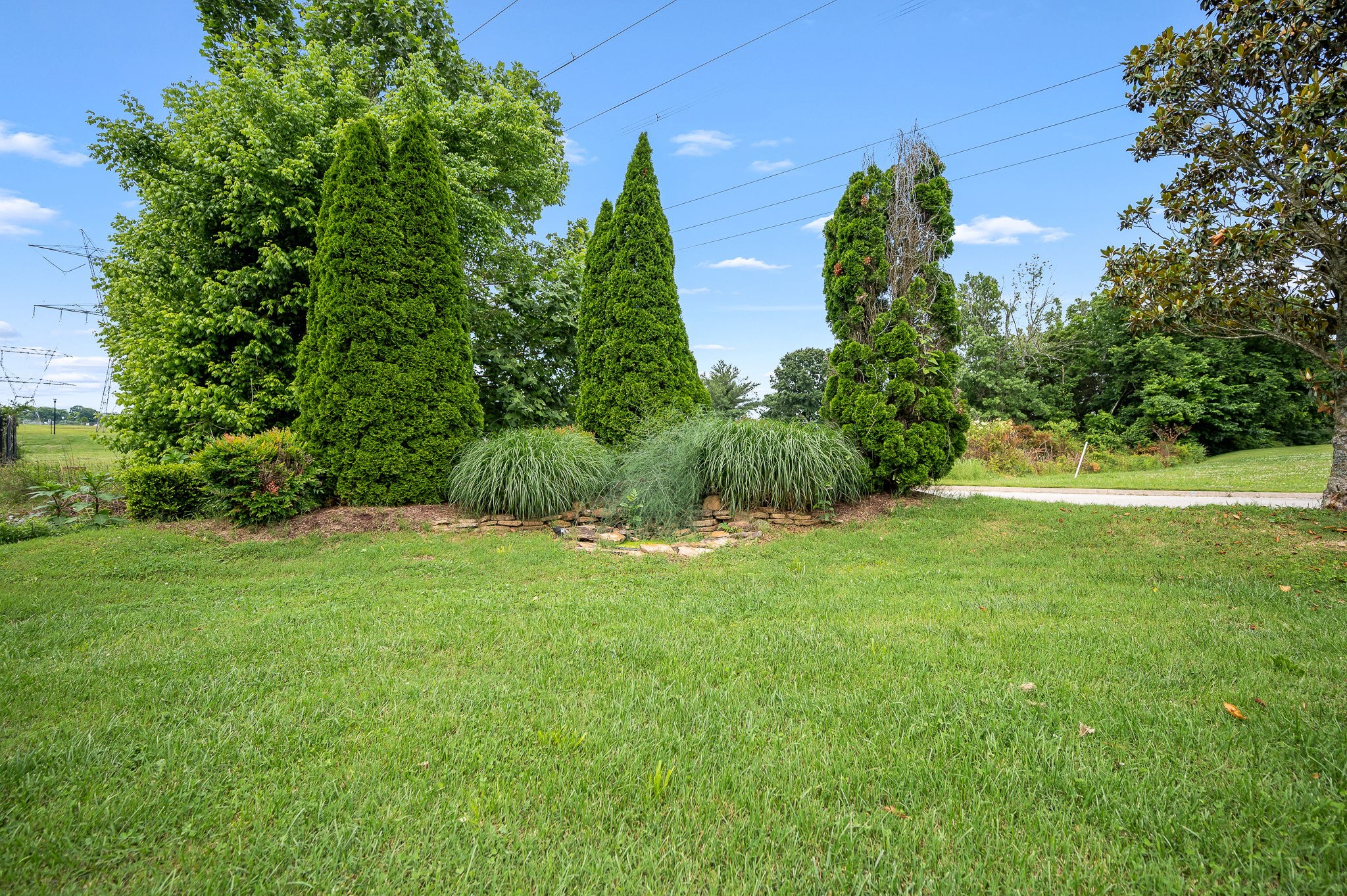 1000 Beverly Ln Property Photo 38