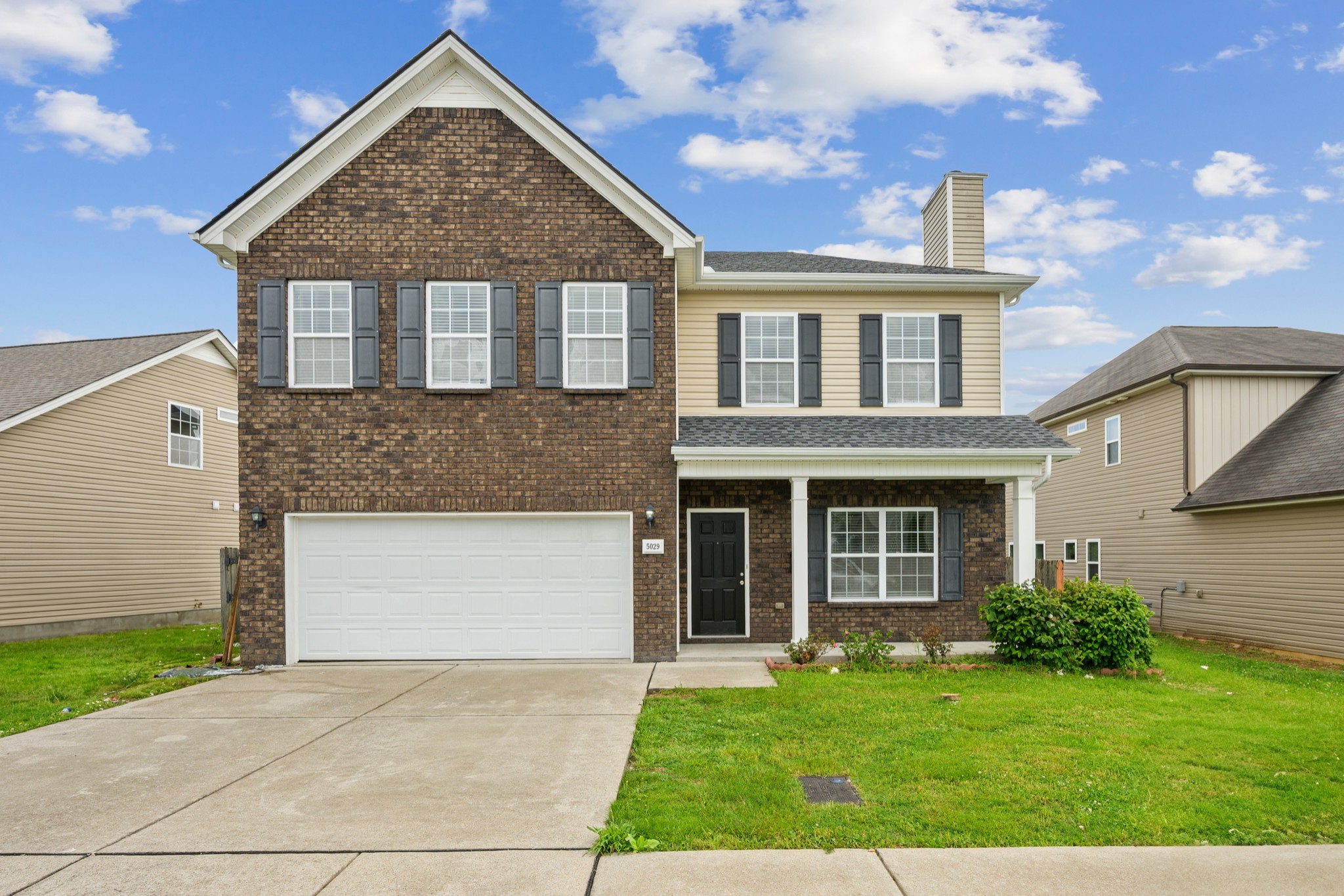 5029 Luker Ln Property Photo 1