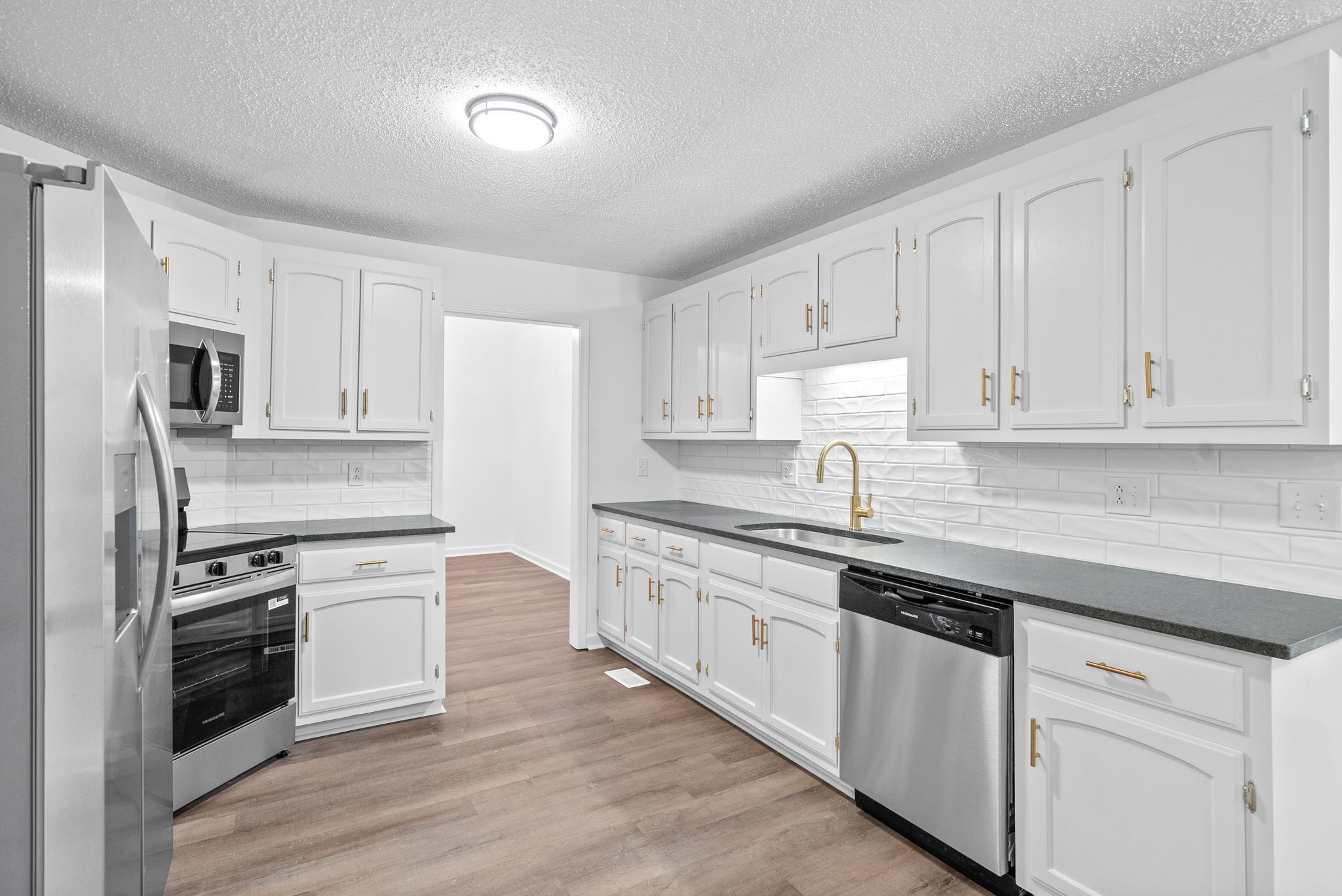 3403 Minor Dr Property Photo 16