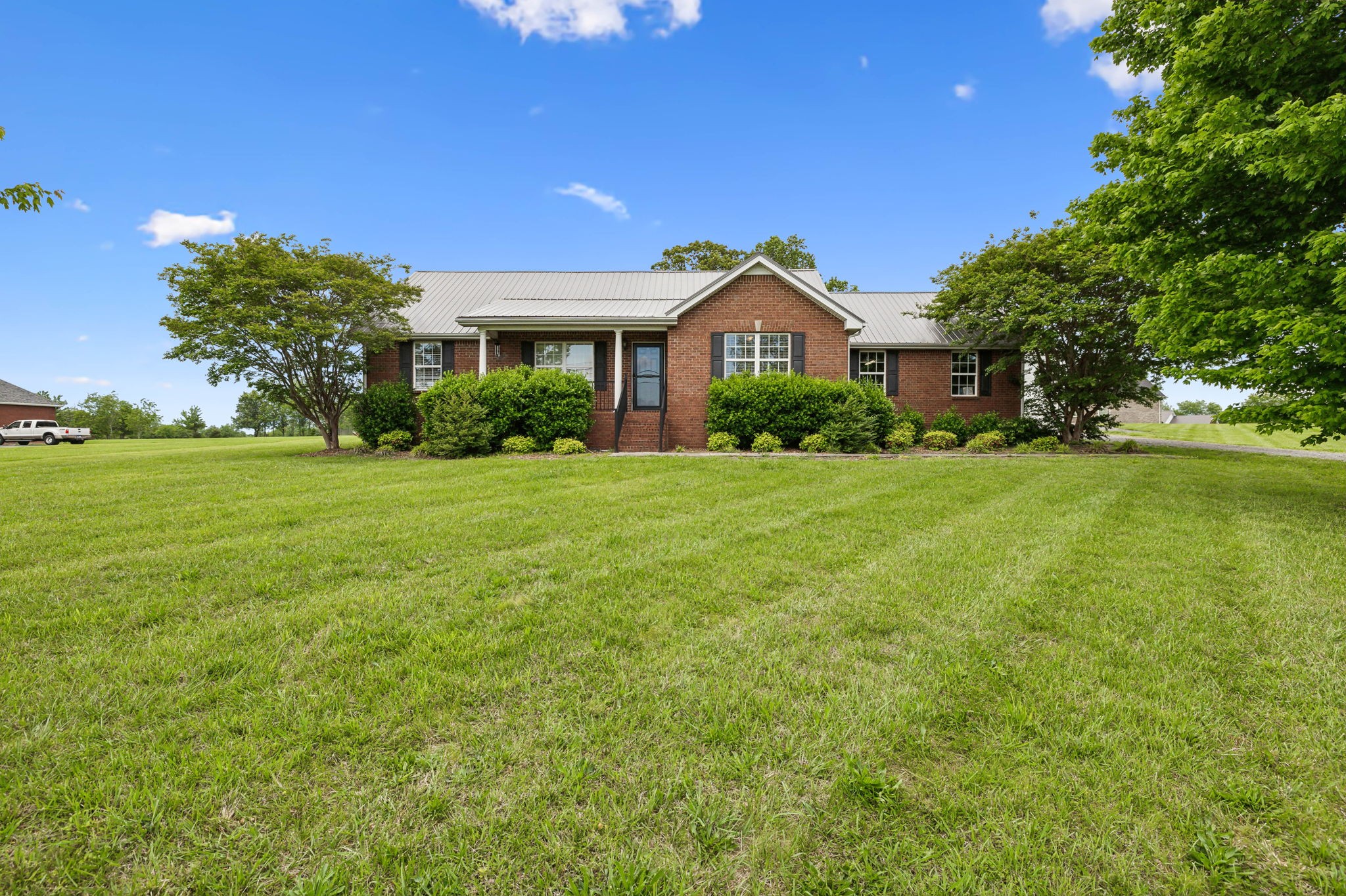 1761 Center Hill Rd Property Photo