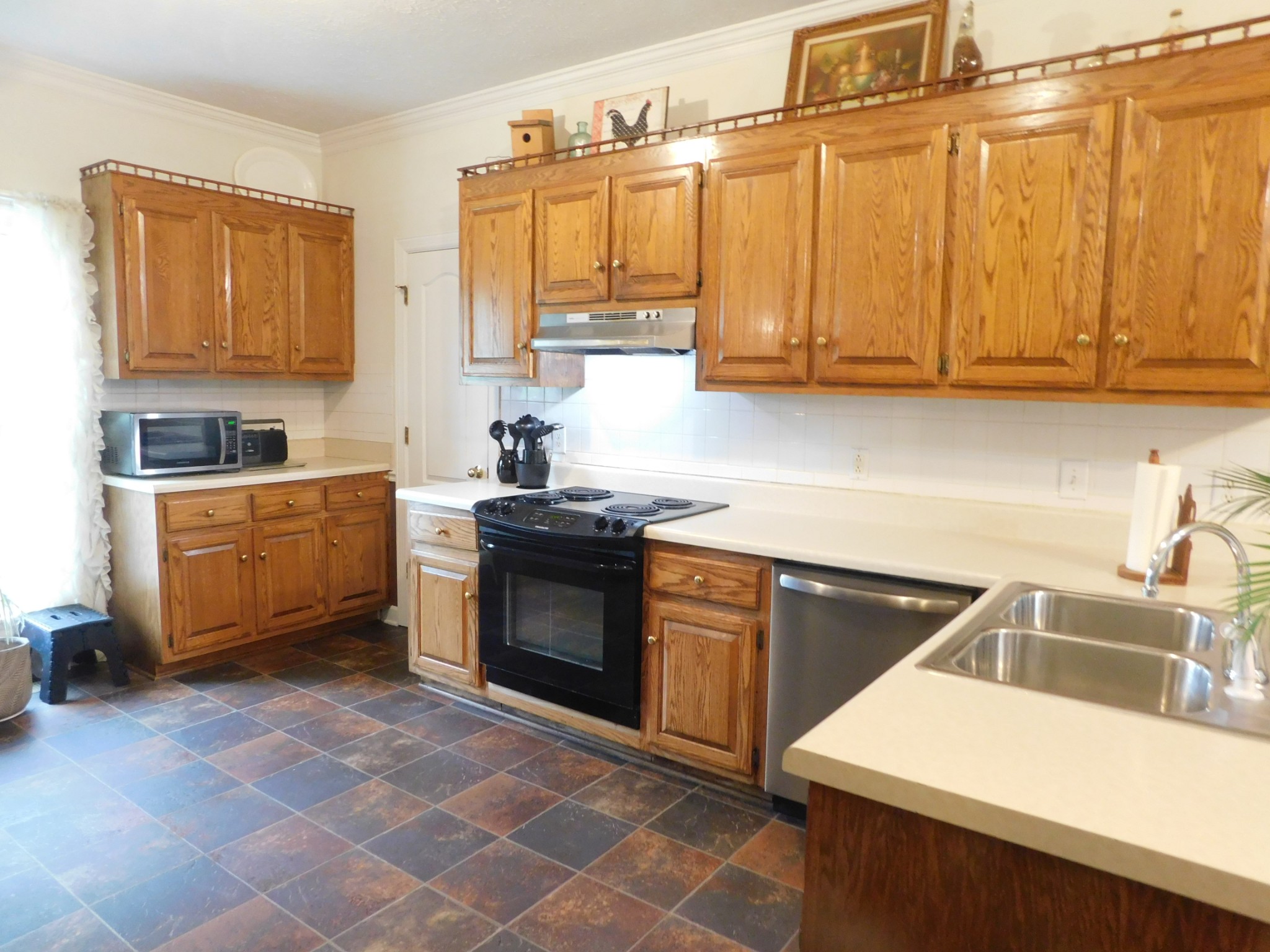 1129 Adam Dr Property Photo 31
