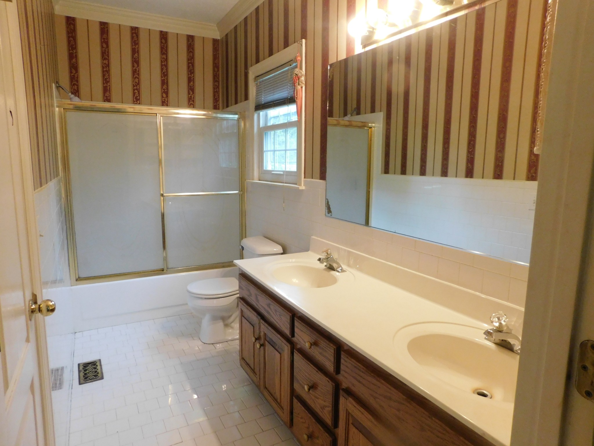 1129 Adam Dr Property Photo 52