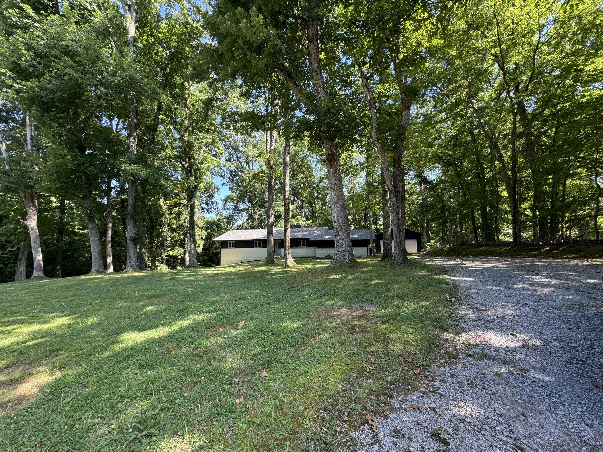 1450 Keesee Rd Property Photo 2