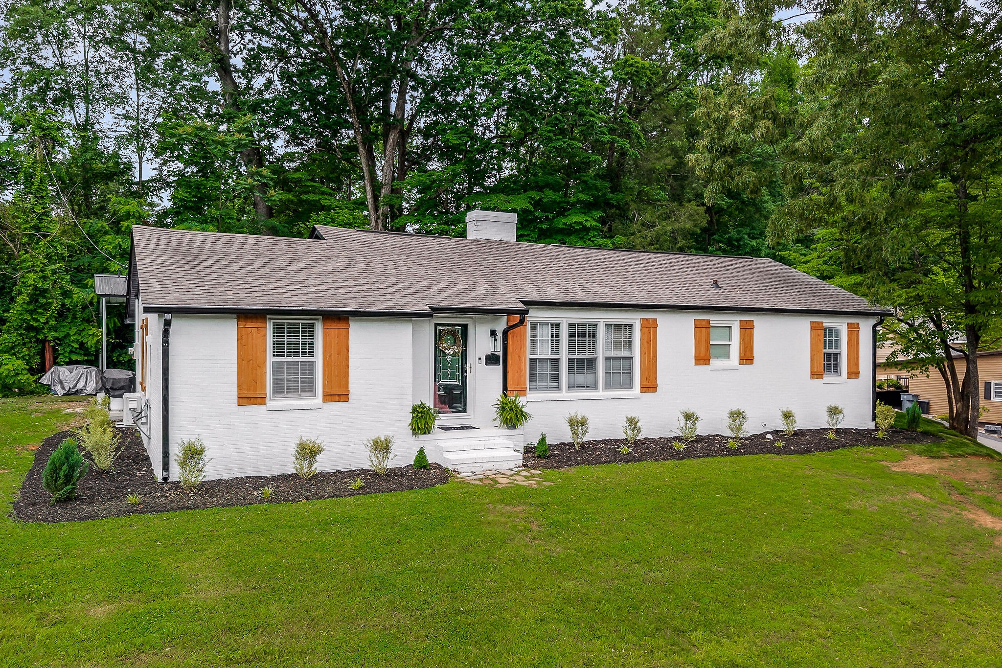 119 Westwood Drive Property Photo 1
