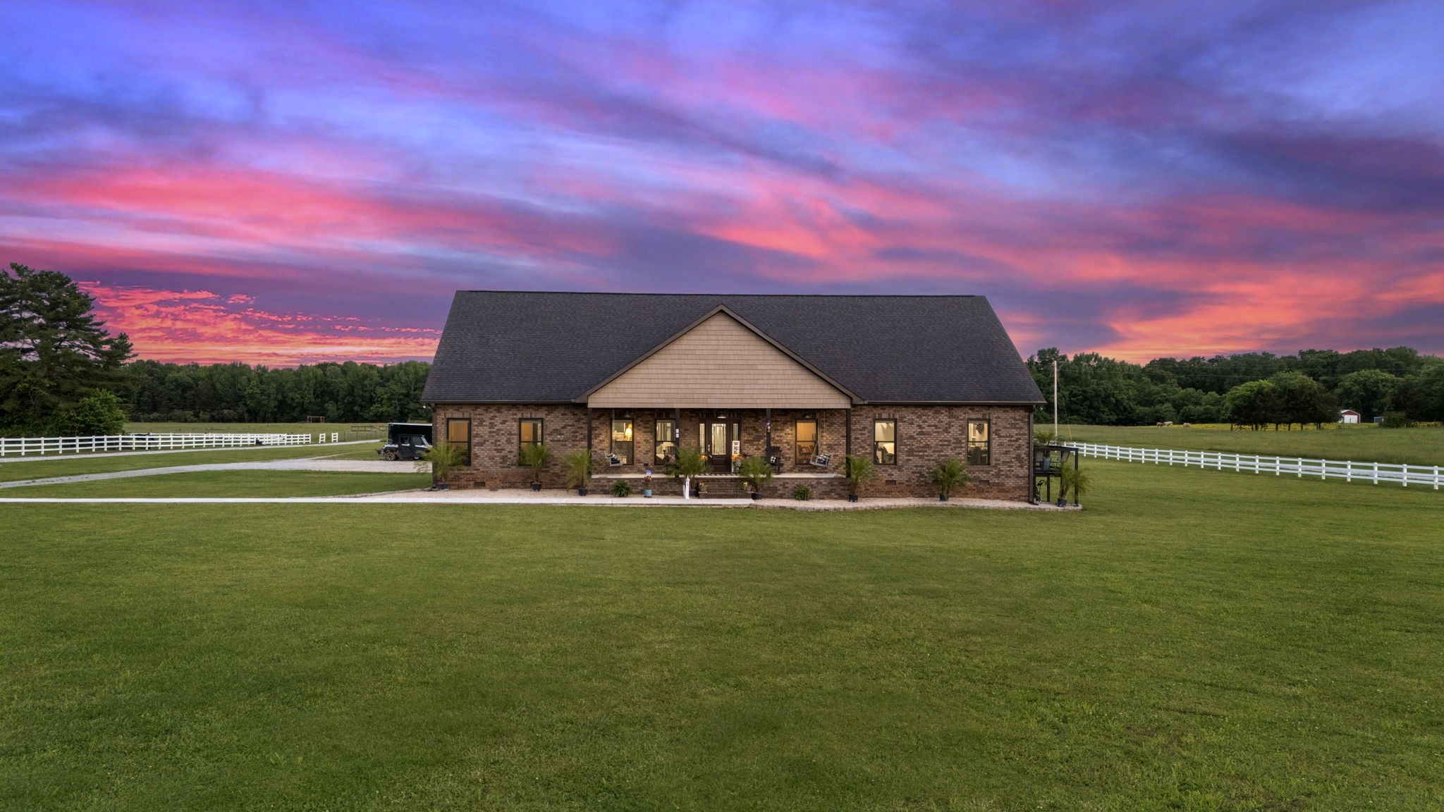 60 Peachtree Ln