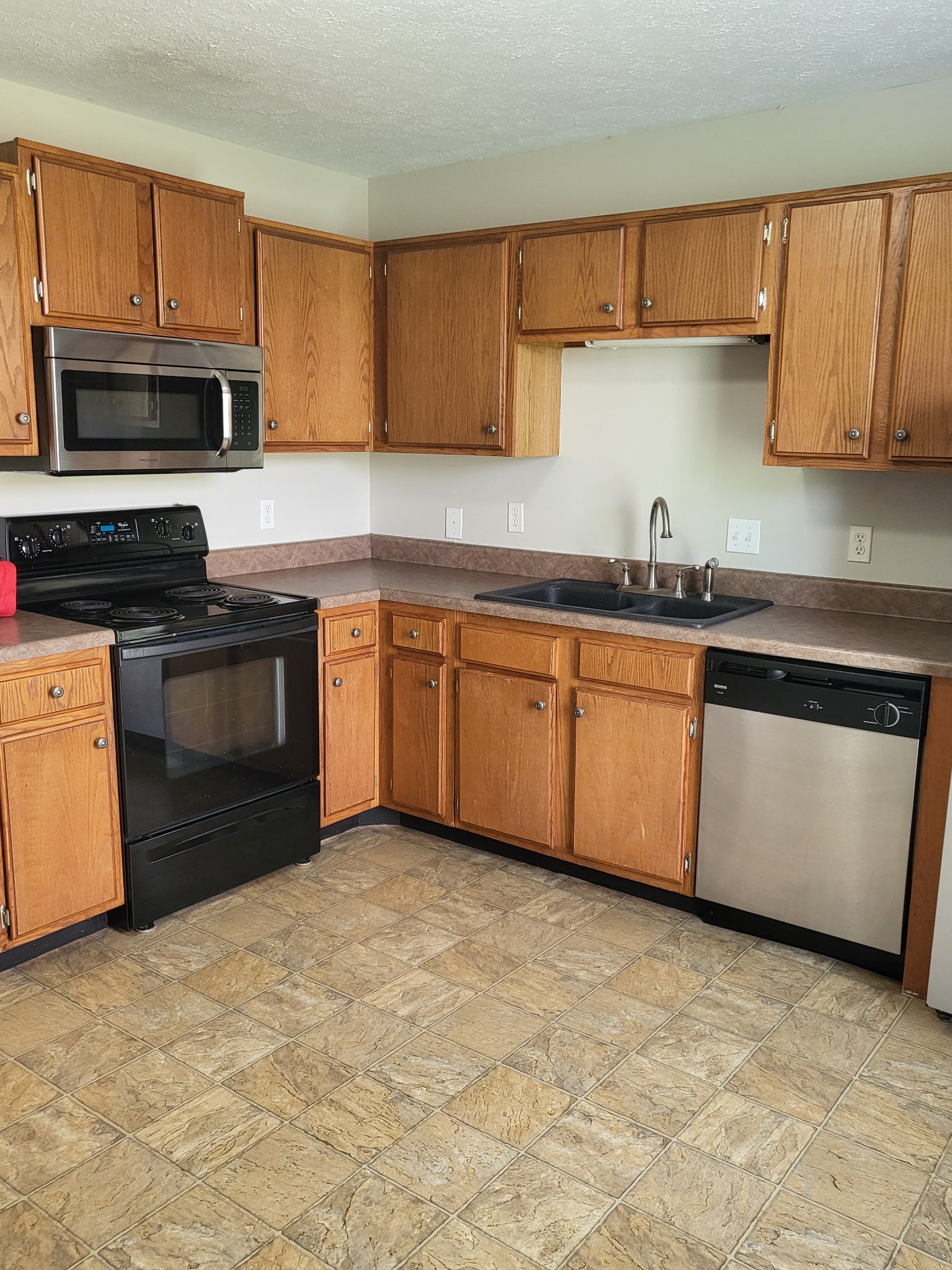 1108 Cabana Dr Property Photo 15