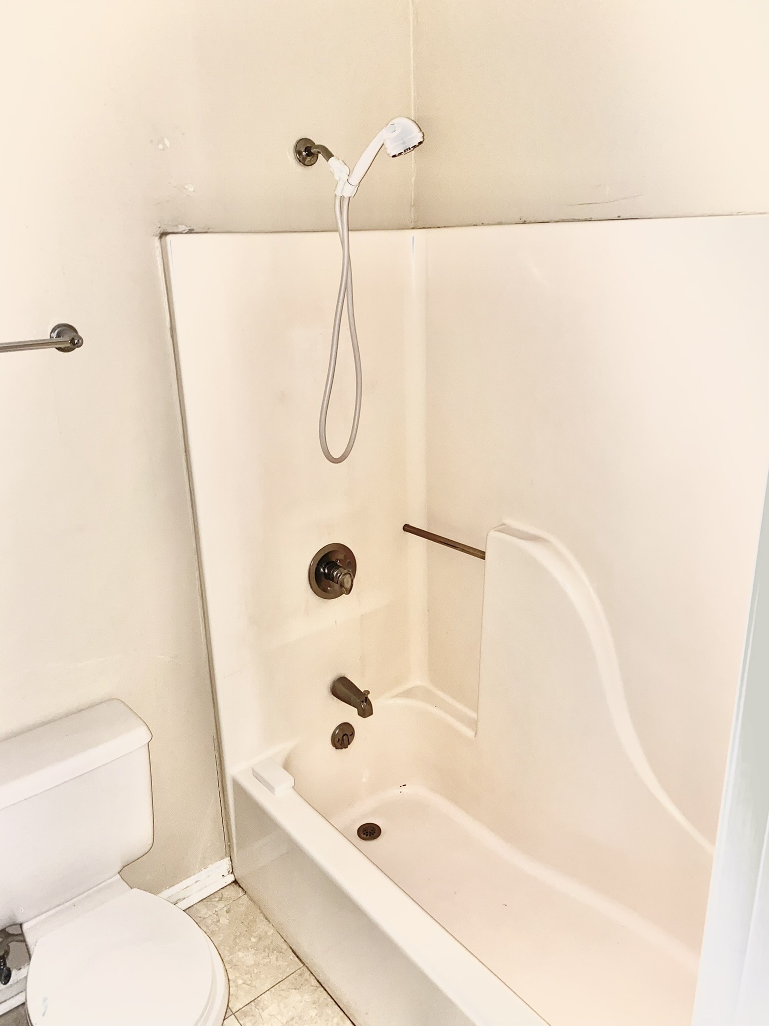 1108 Cabana Dr Property Photo 22