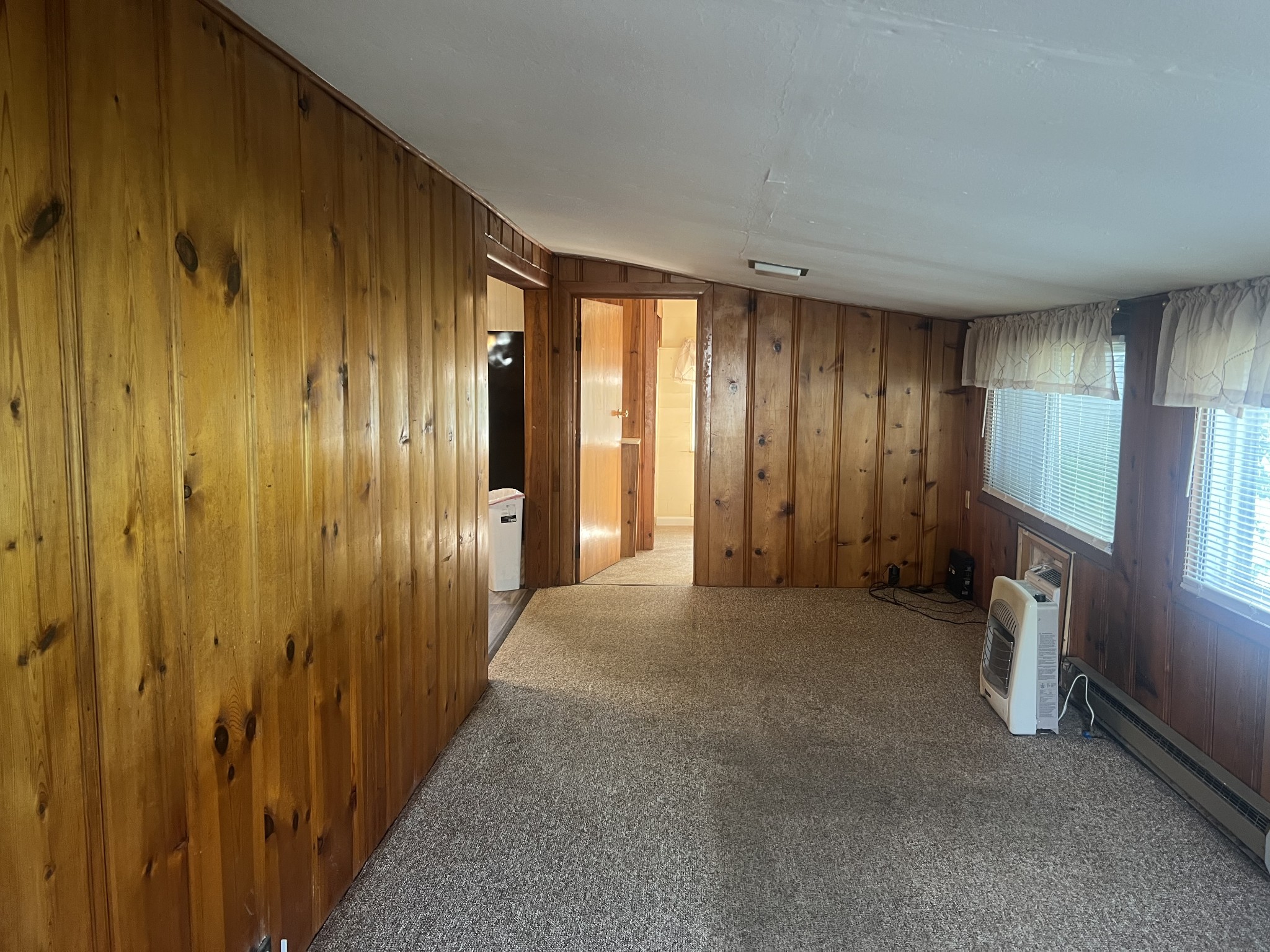 207 Powell St Property Photo 14