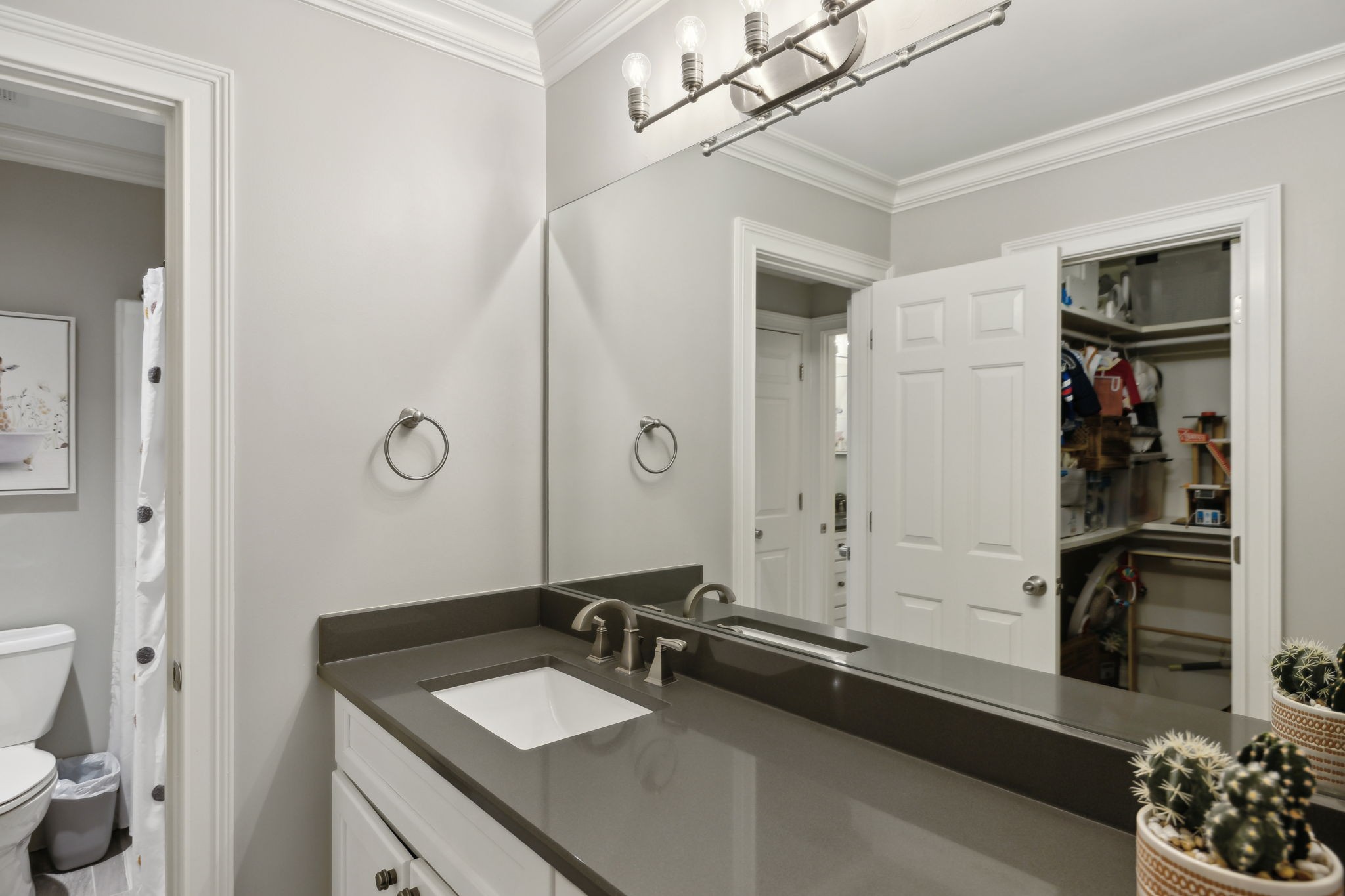 9411 Whittingham Dr Property Photo 33