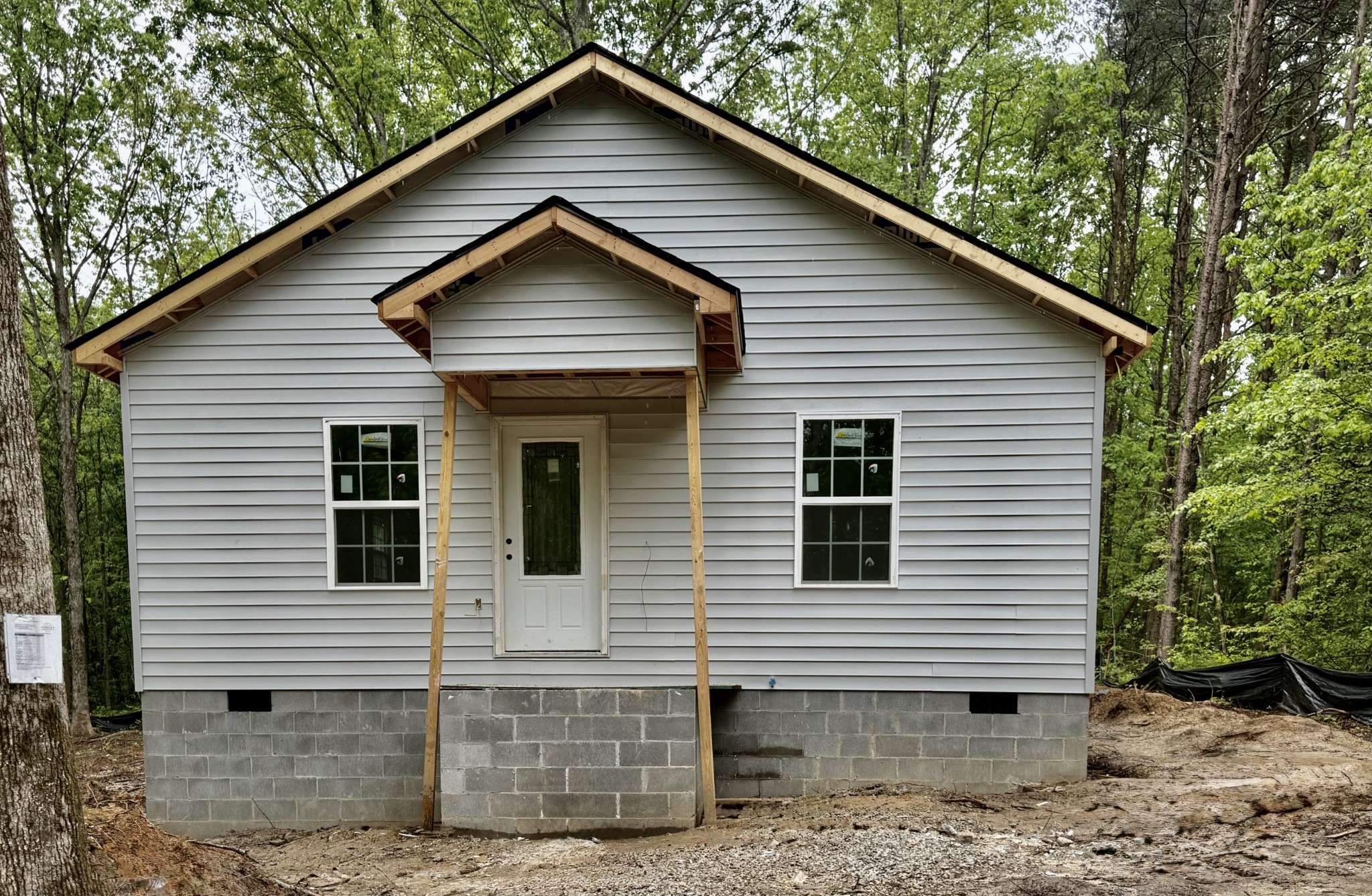 174 Central St Property Photo 1
