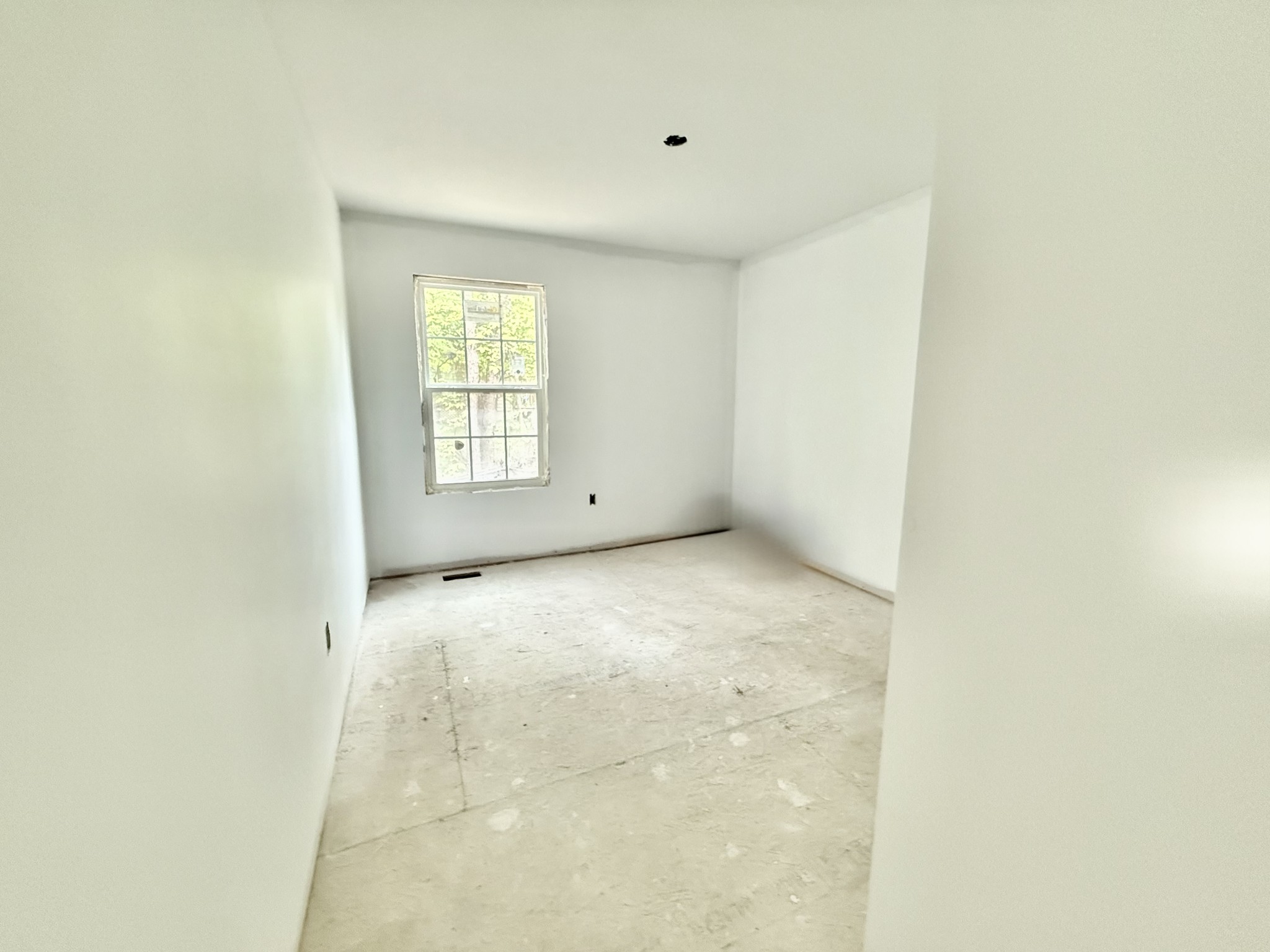174 Central St Property Photo 6
