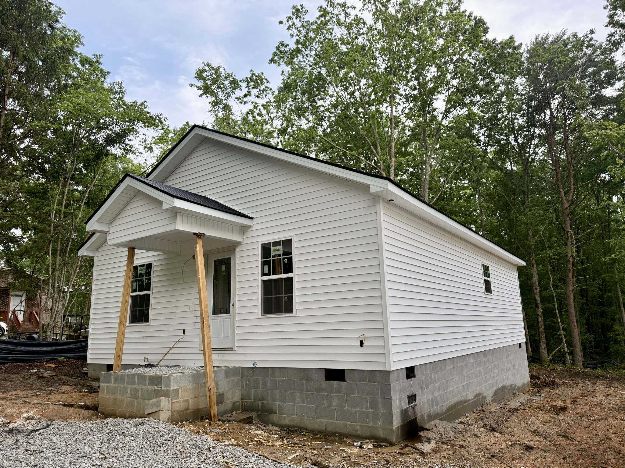 226 Central St Property Photo 1