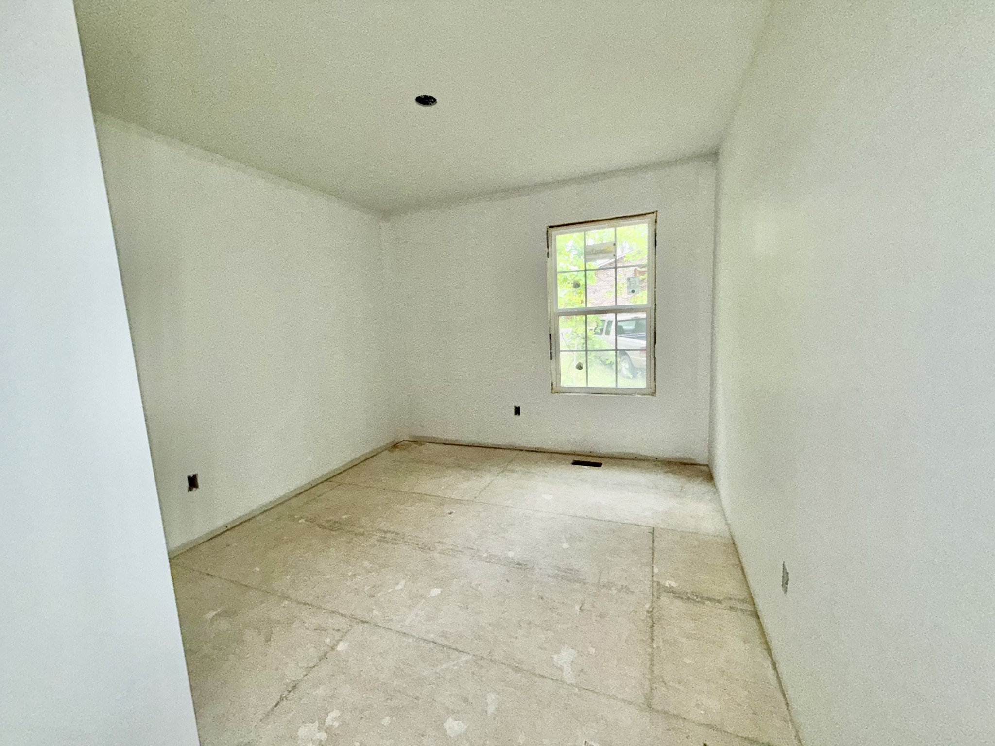 226 Central St Property Photo 7