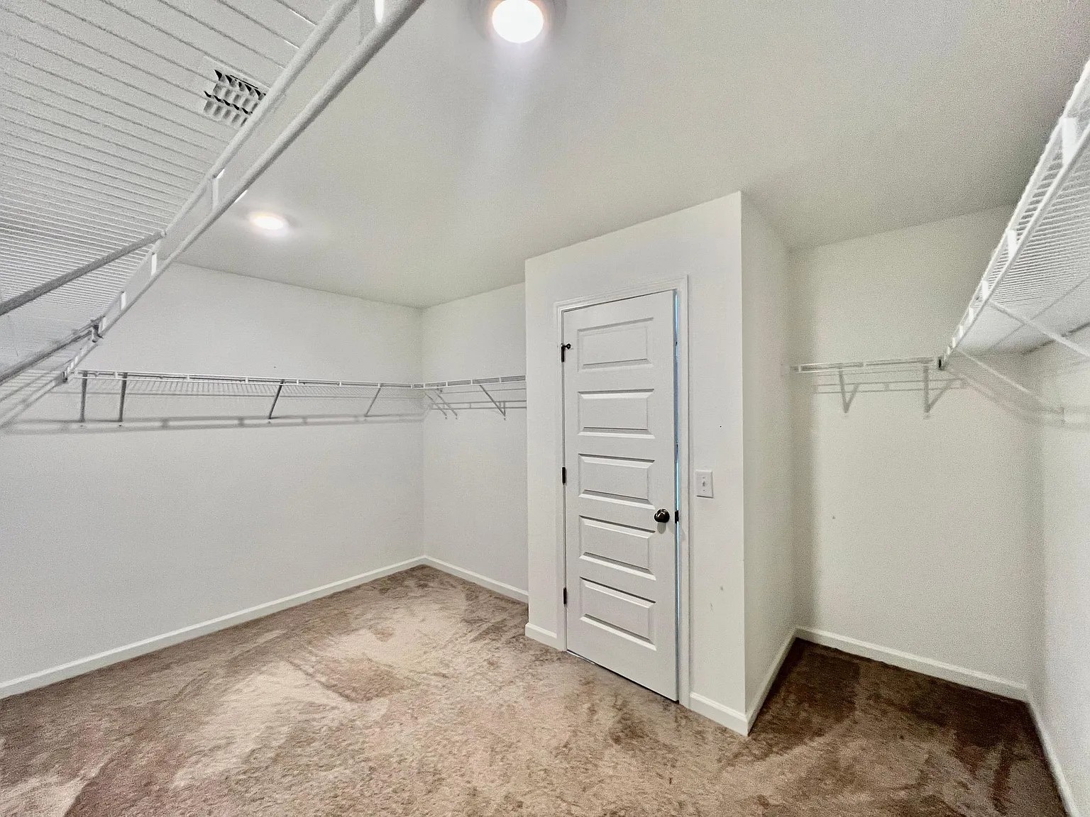 5028 Sunflower Ln Property Photo 9