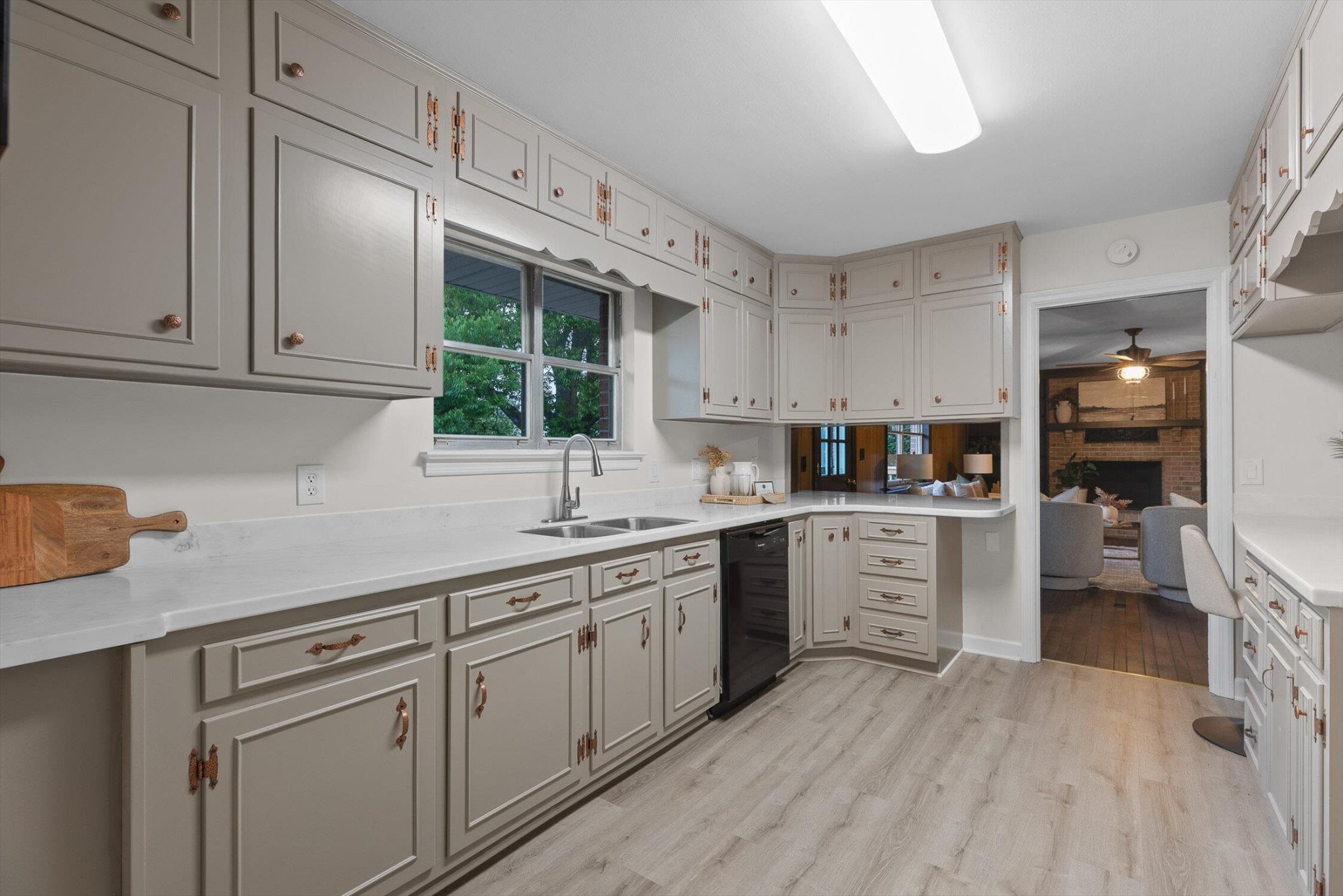 1511 Bunker Hill Drive Property Photo 15