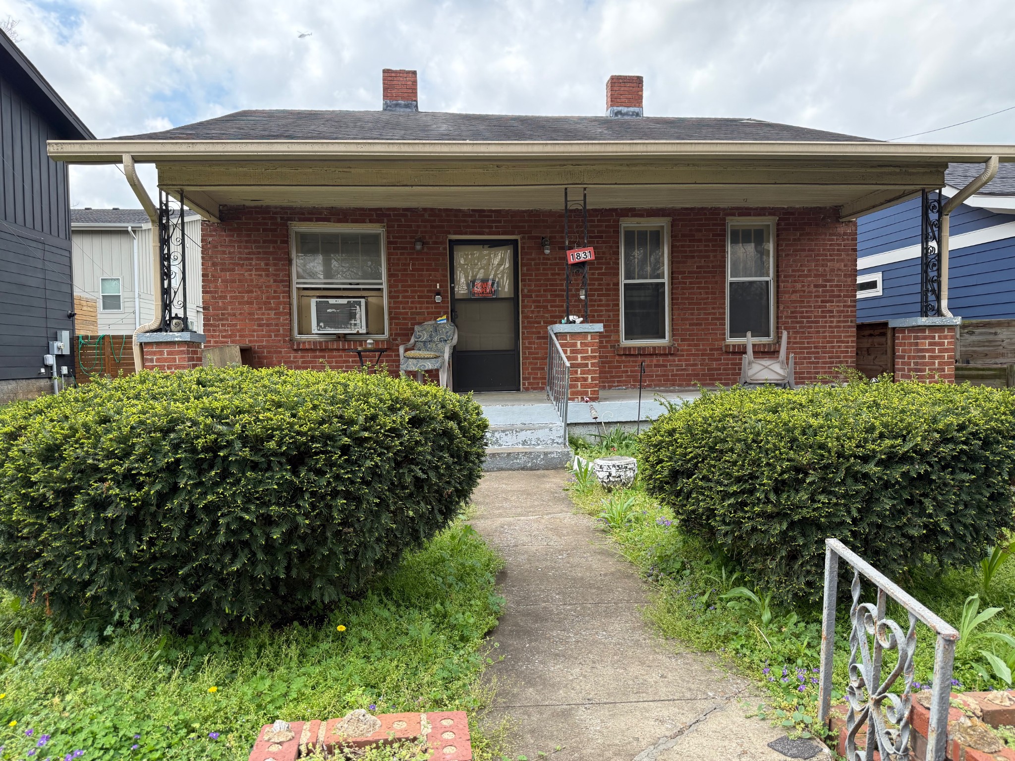 1831 10th Ave, N Property Photo 1