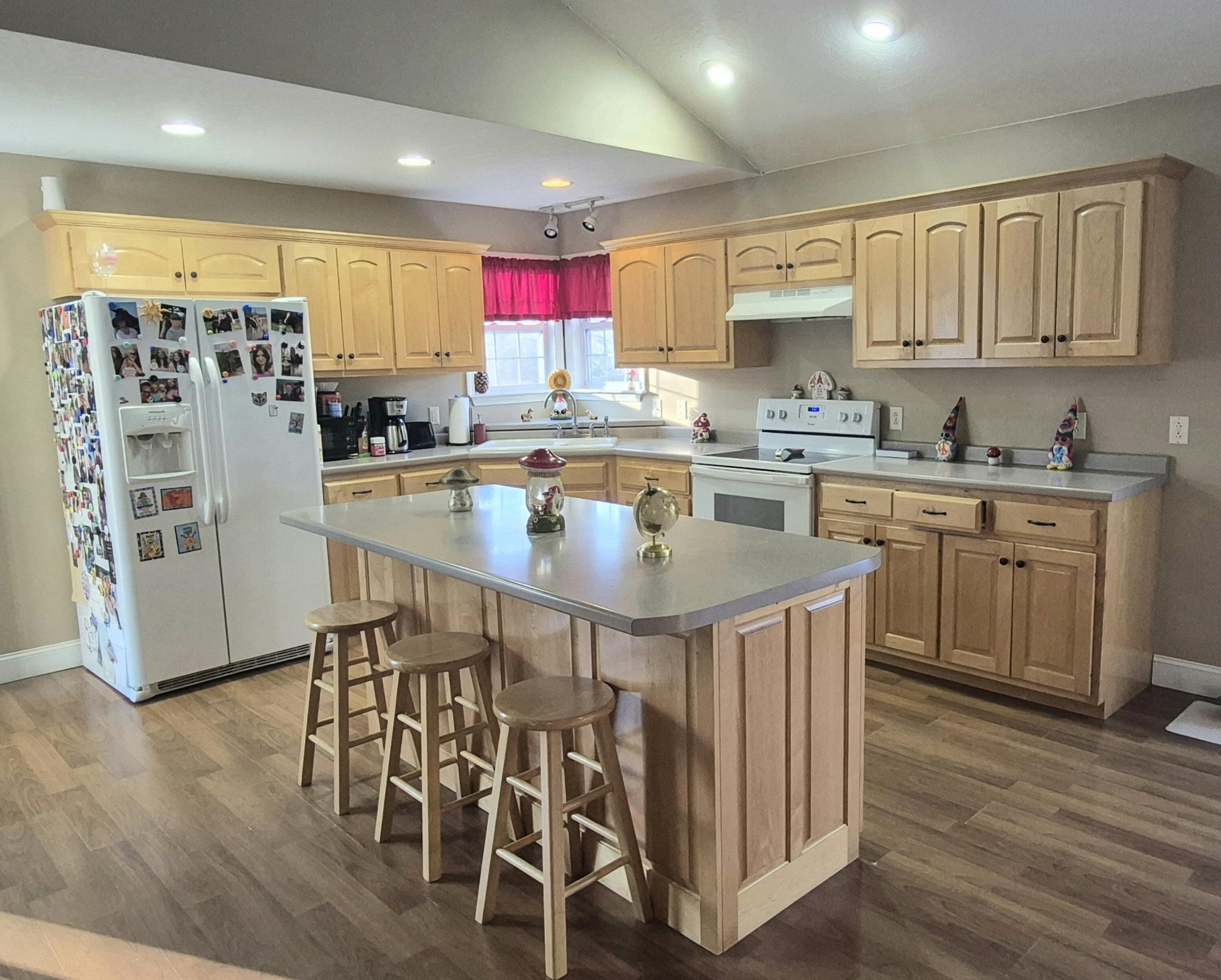 21 Morgan Road Property Photo 12