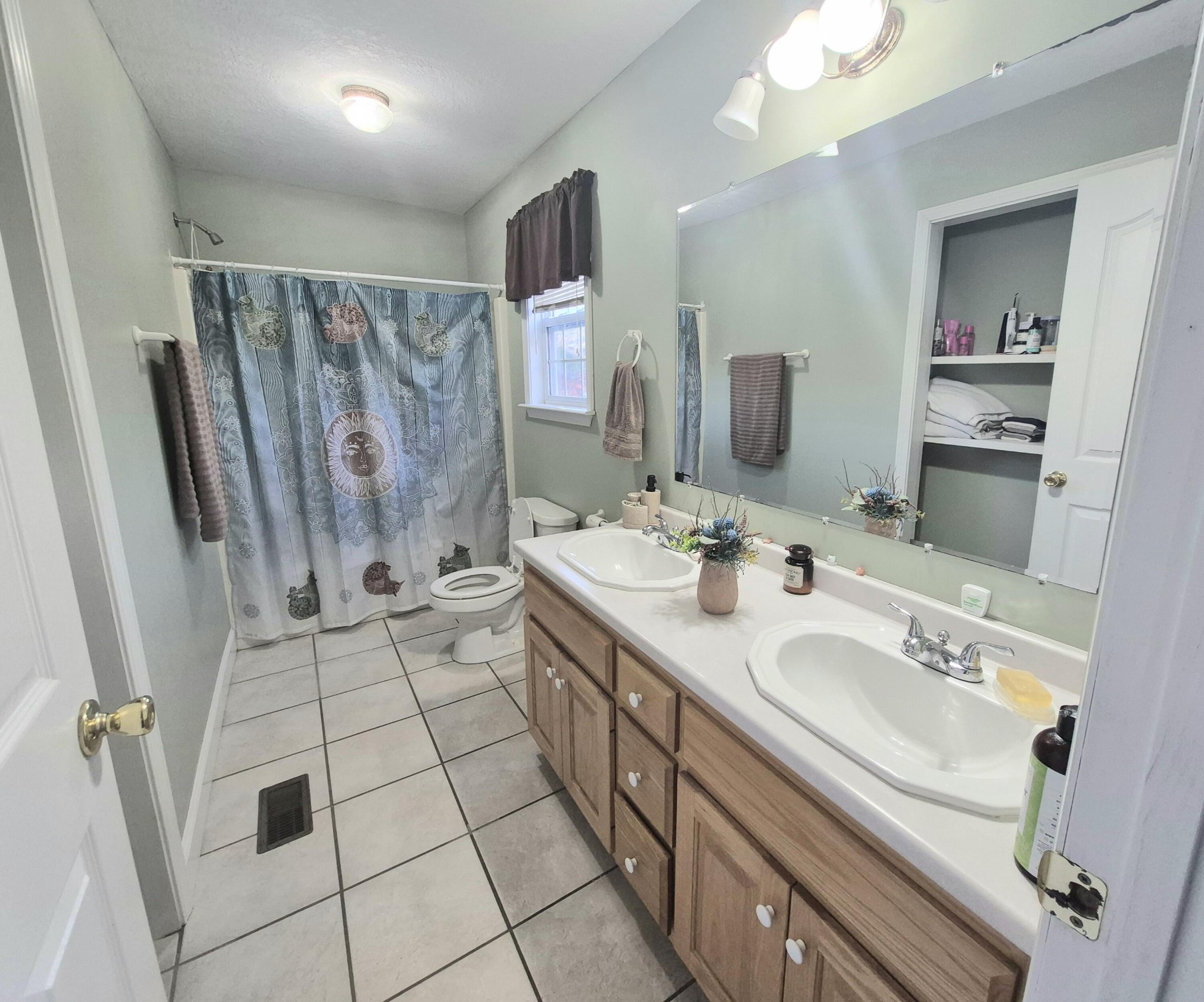 21 Morgan Road Property Photo 22
