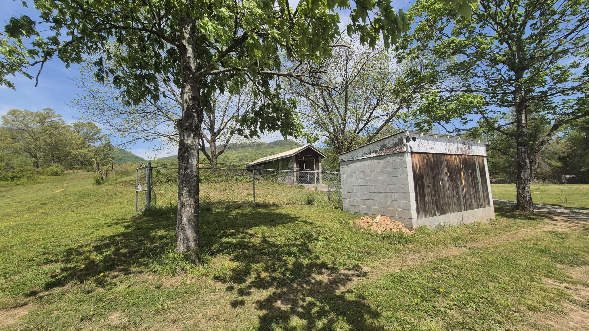 525527 Shady Grove Road Property Photo 40