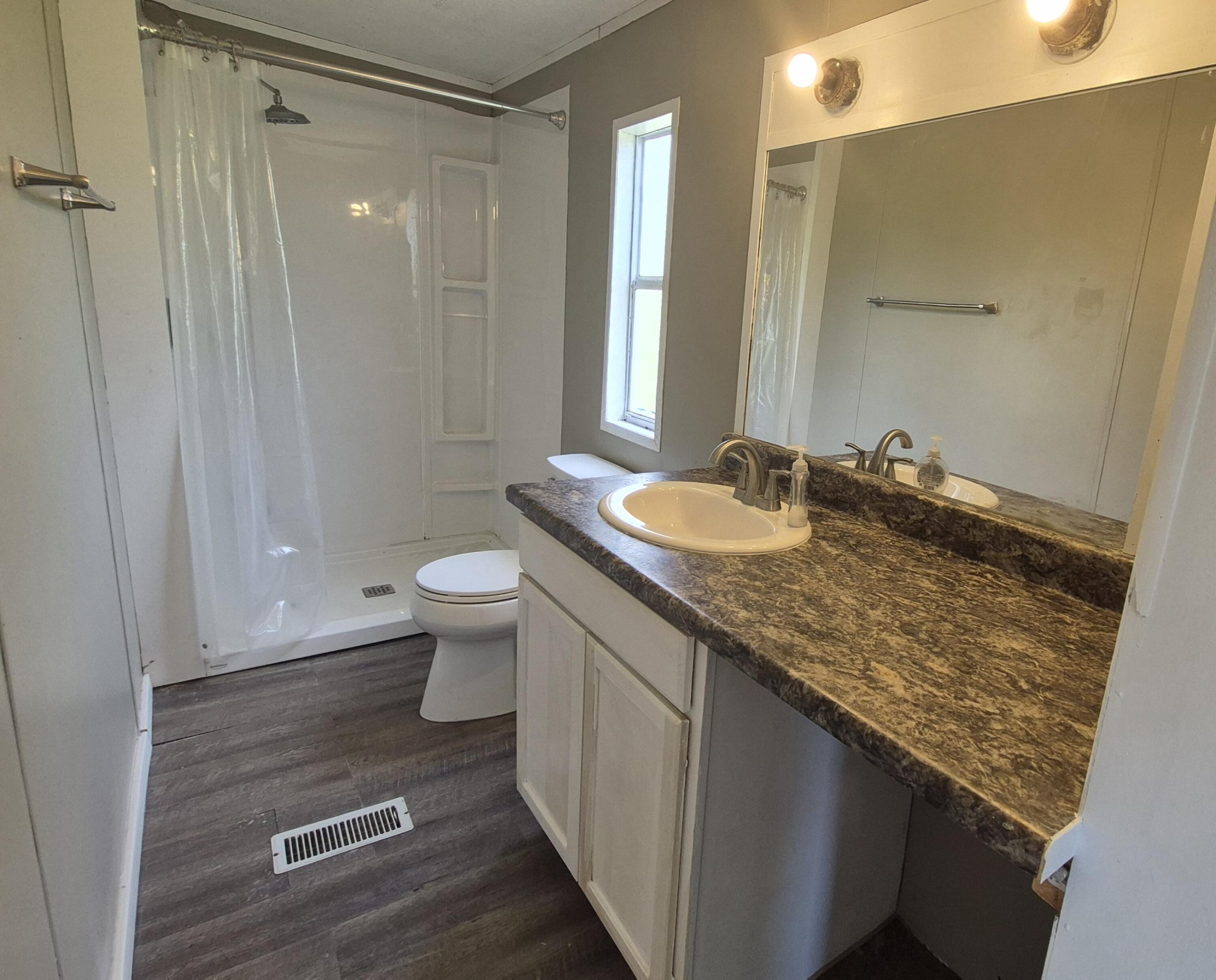 525527 Shady Grove Road Property Photo 45