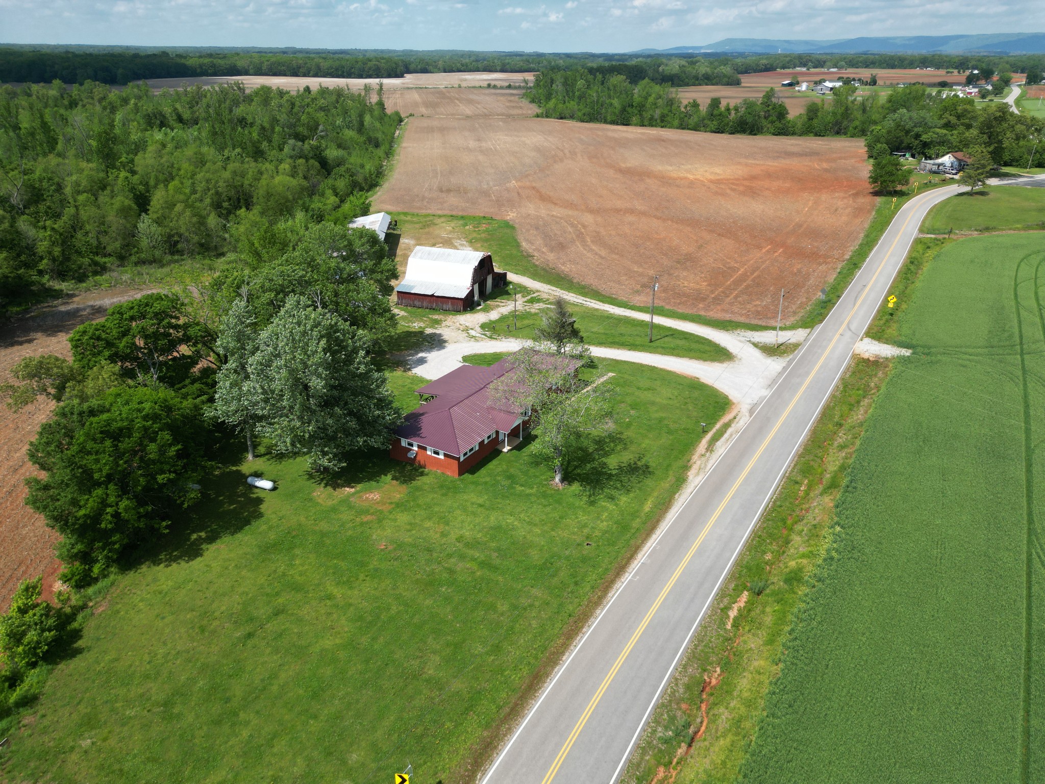 3211 Gum Creek Rd Property Photo 3