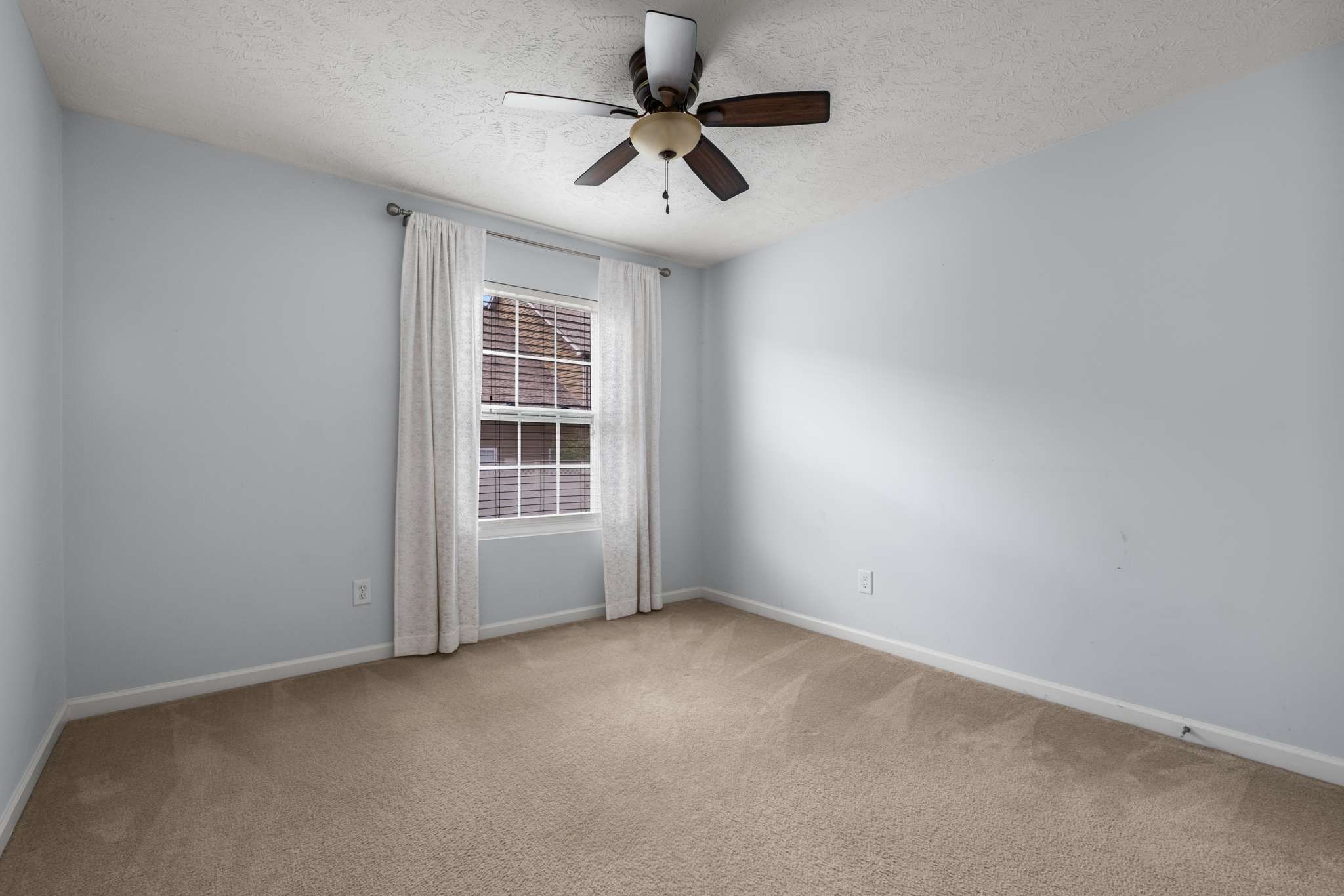 1021 Ashmore Dr Property Photo 26